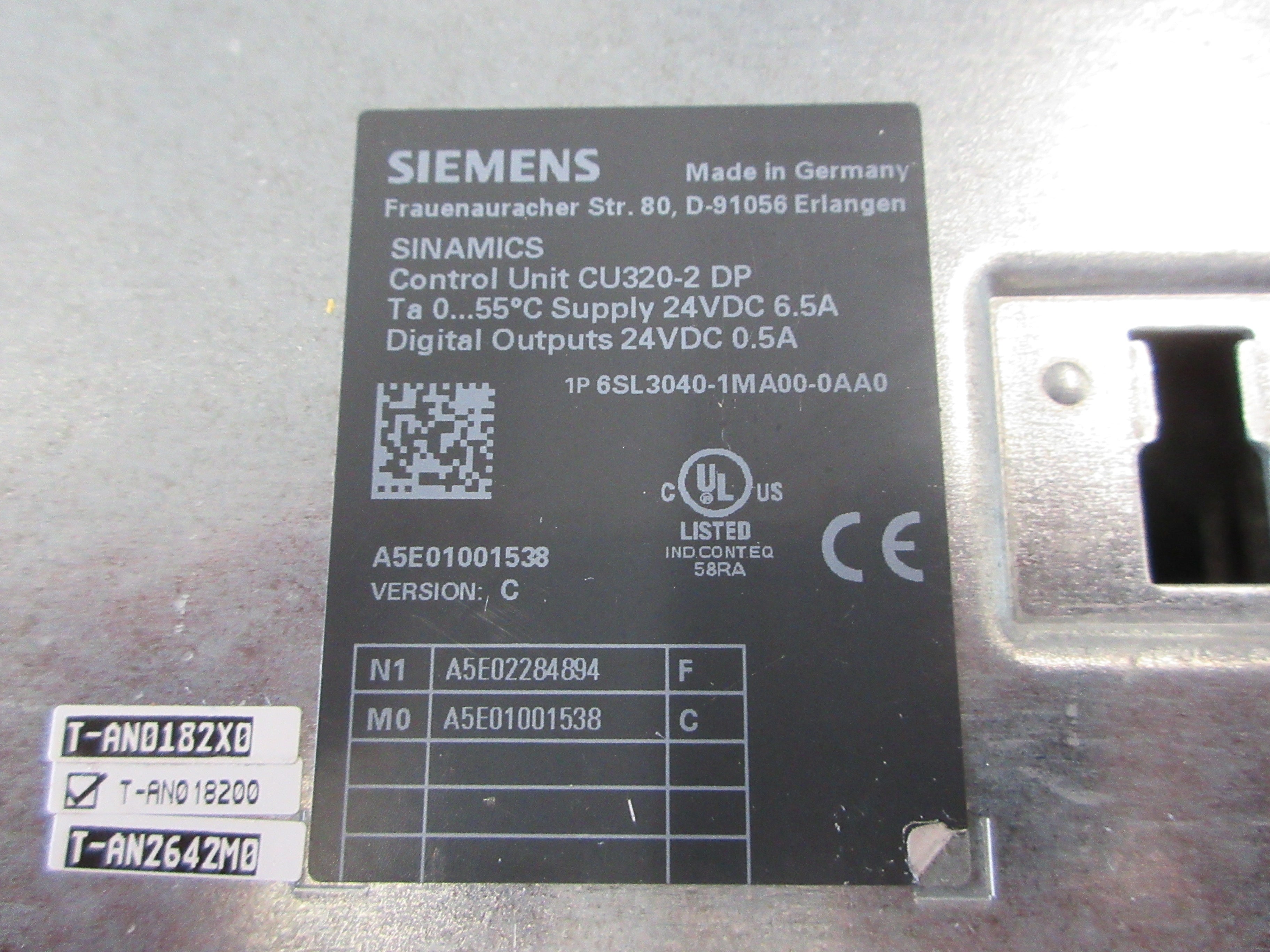 Siemens Sinamics CU320-2 DP Control Unit 6SL3040-1MA00-0AA0 Ver. C 24VDC Used