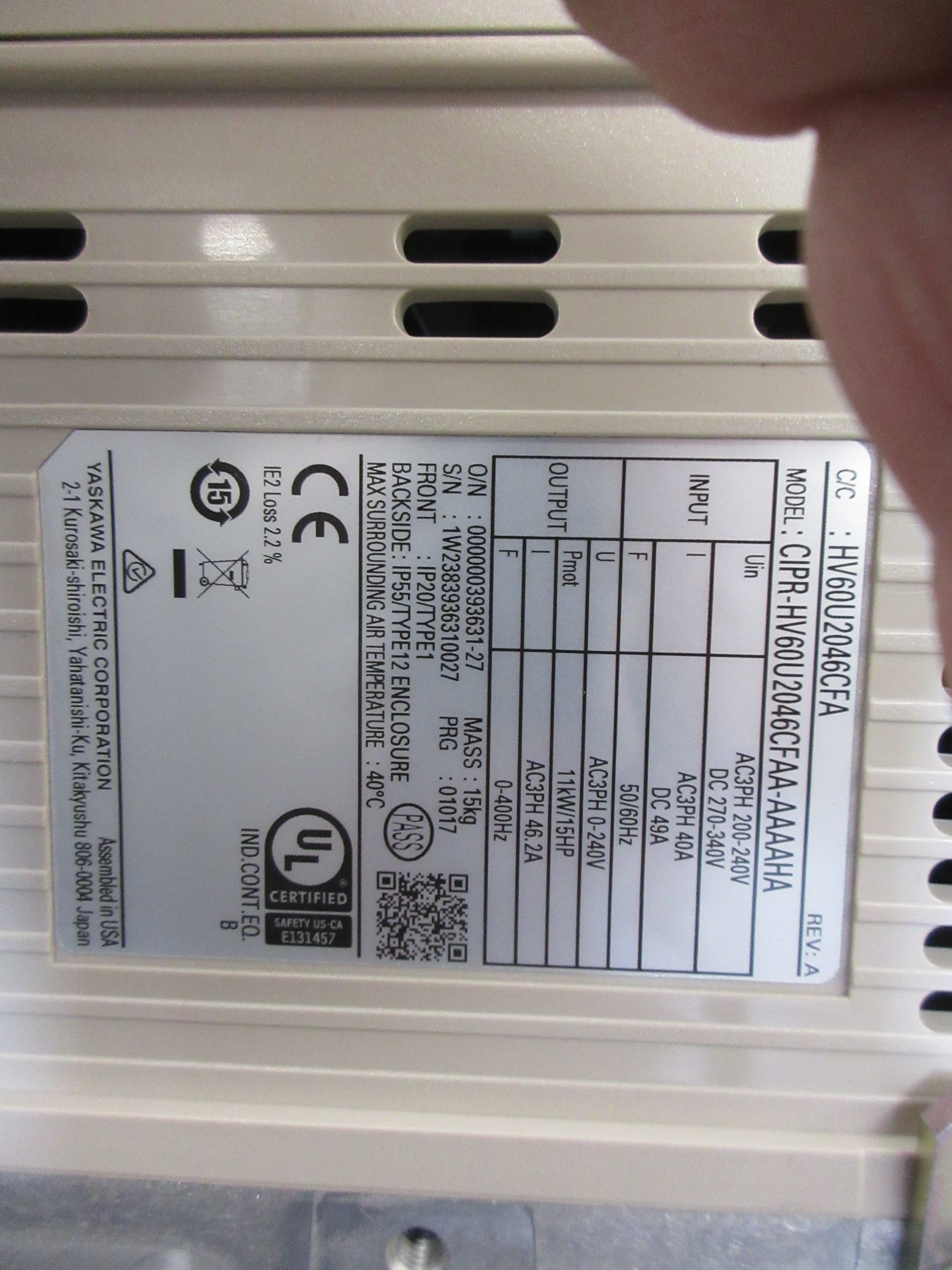 Yaskawa HV600 AC Drive CIPR-HV60U2046CFAA-AAAAHA Rev. A 15HP 3Ph Used
