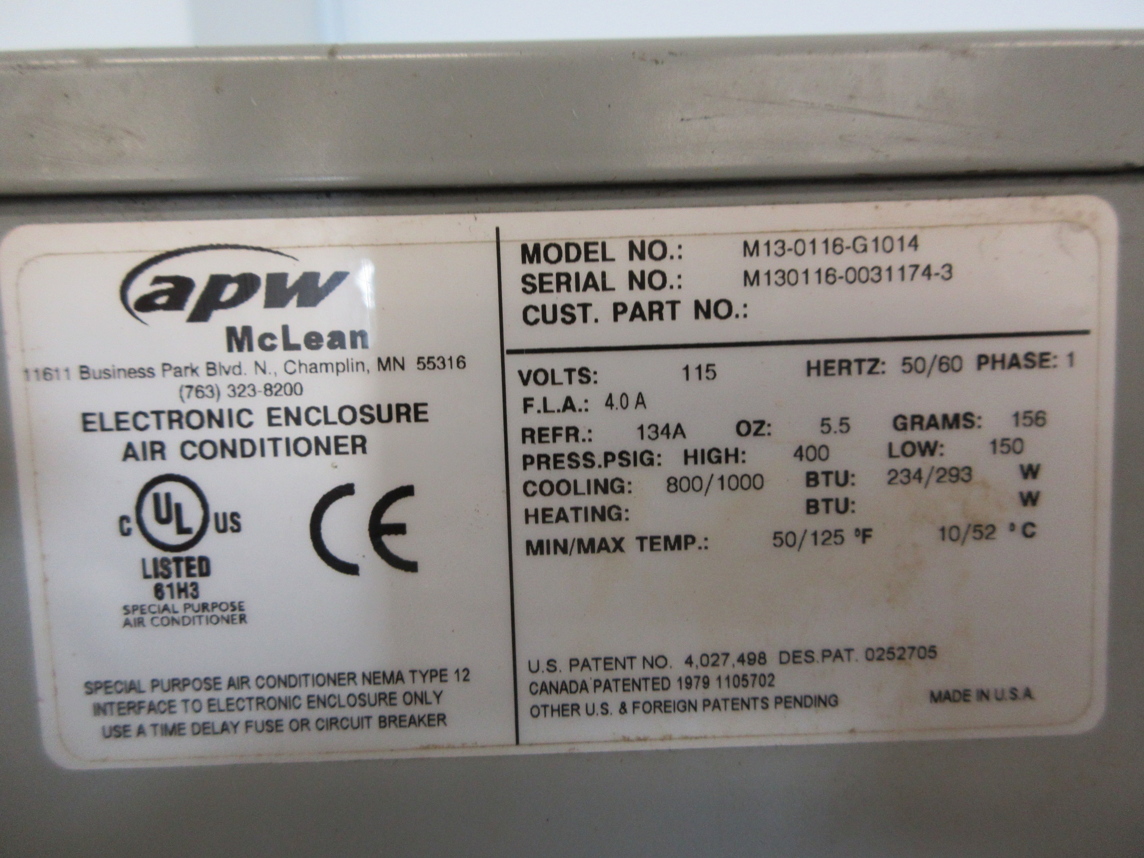 APW McLean Electronic Enclosure Air Conditioner M13-0116-G1014 800/1000 BTU Used