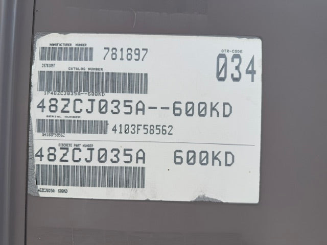 Carrier 48ZC Rooftop Unit 48ZCJ035A--600KD 35 Ton 460V 3Ph Natural Gas Heat Used