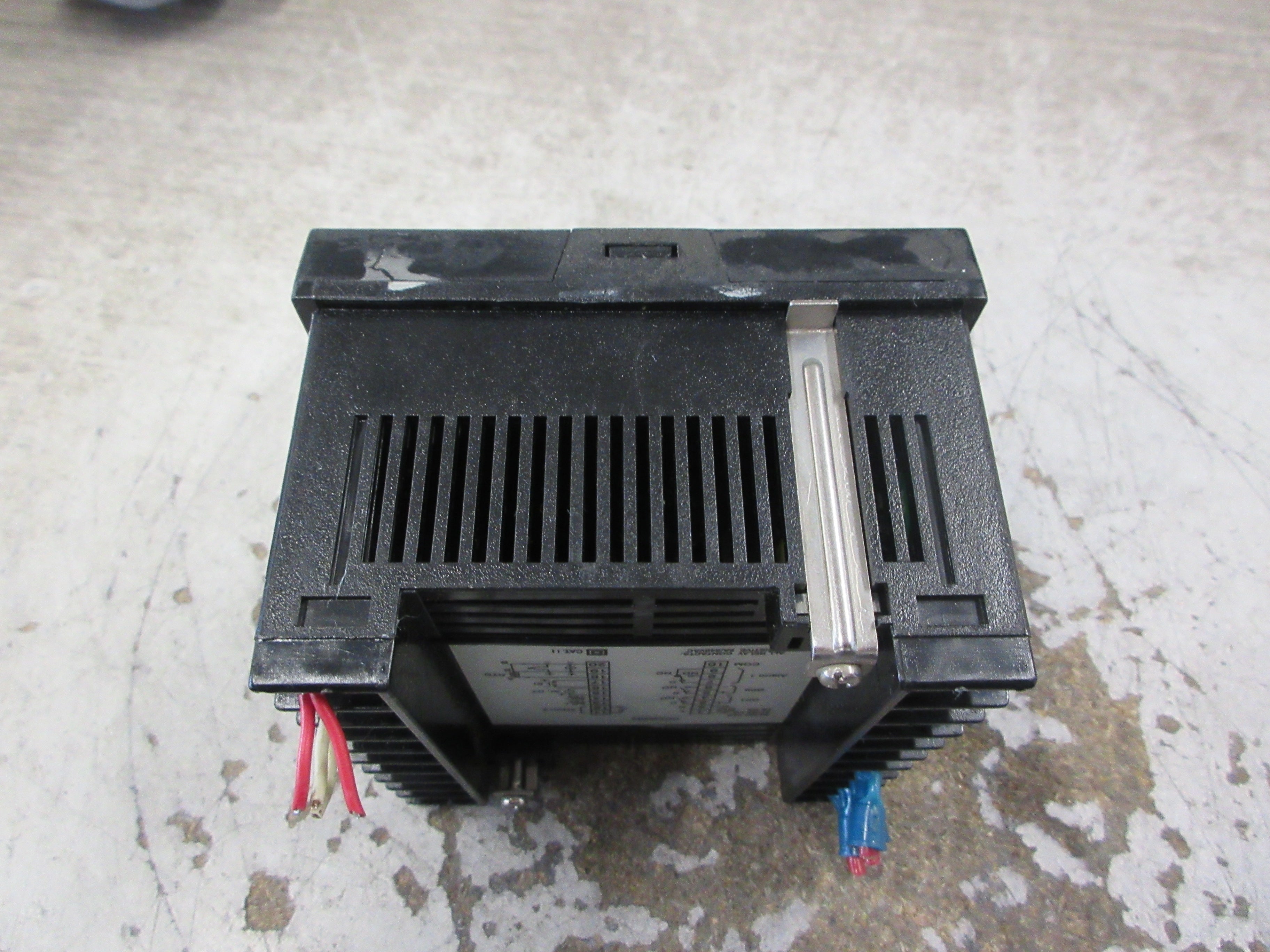 Future Design Controls FDC-4300 Temperature Controller CD4300ZA 90-264VAC Used