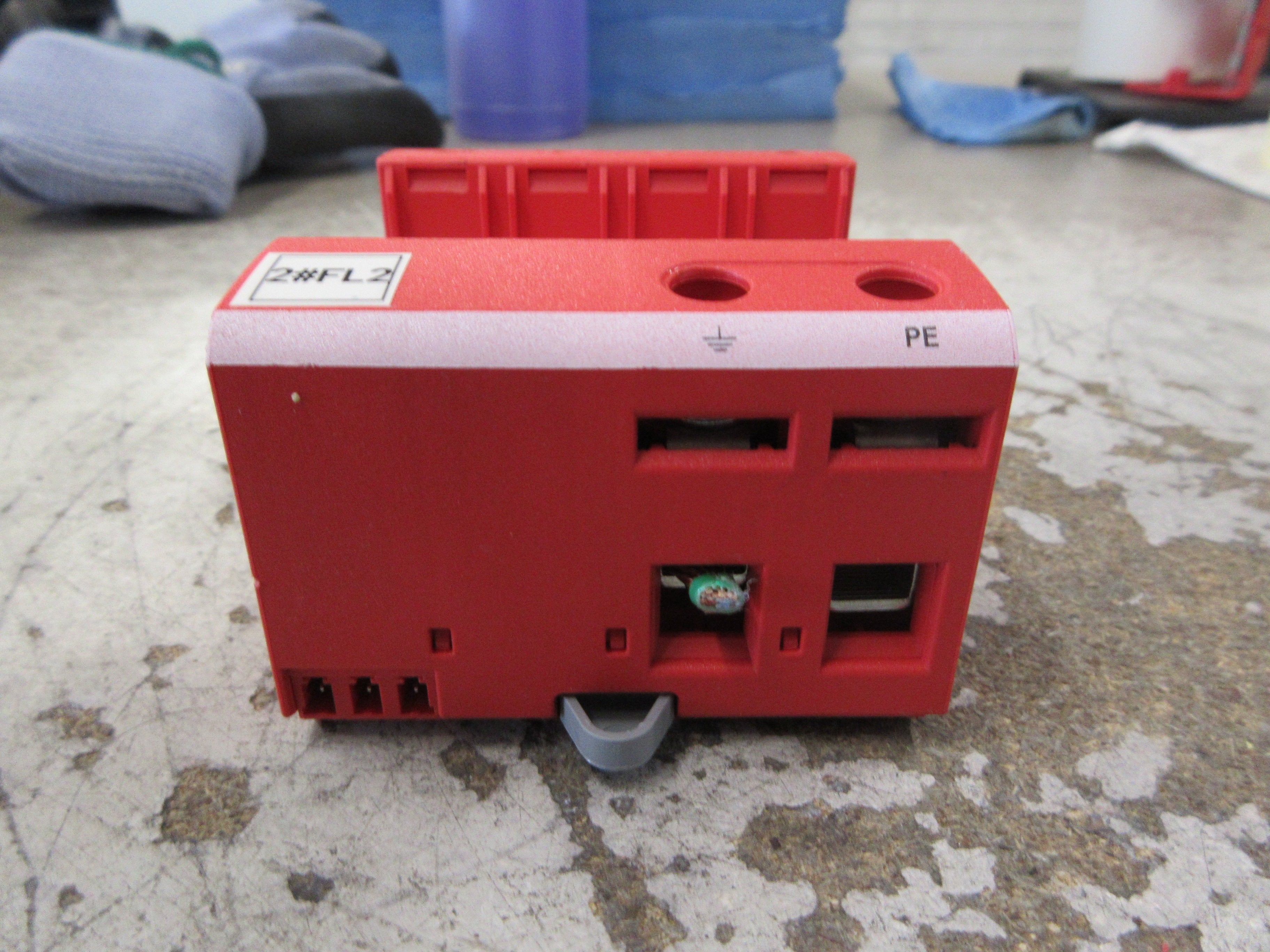 Dehn DEHNguard Surge Arrester Base 952 409 230/400V 50/60Hz DG M TNS 385 FM Used