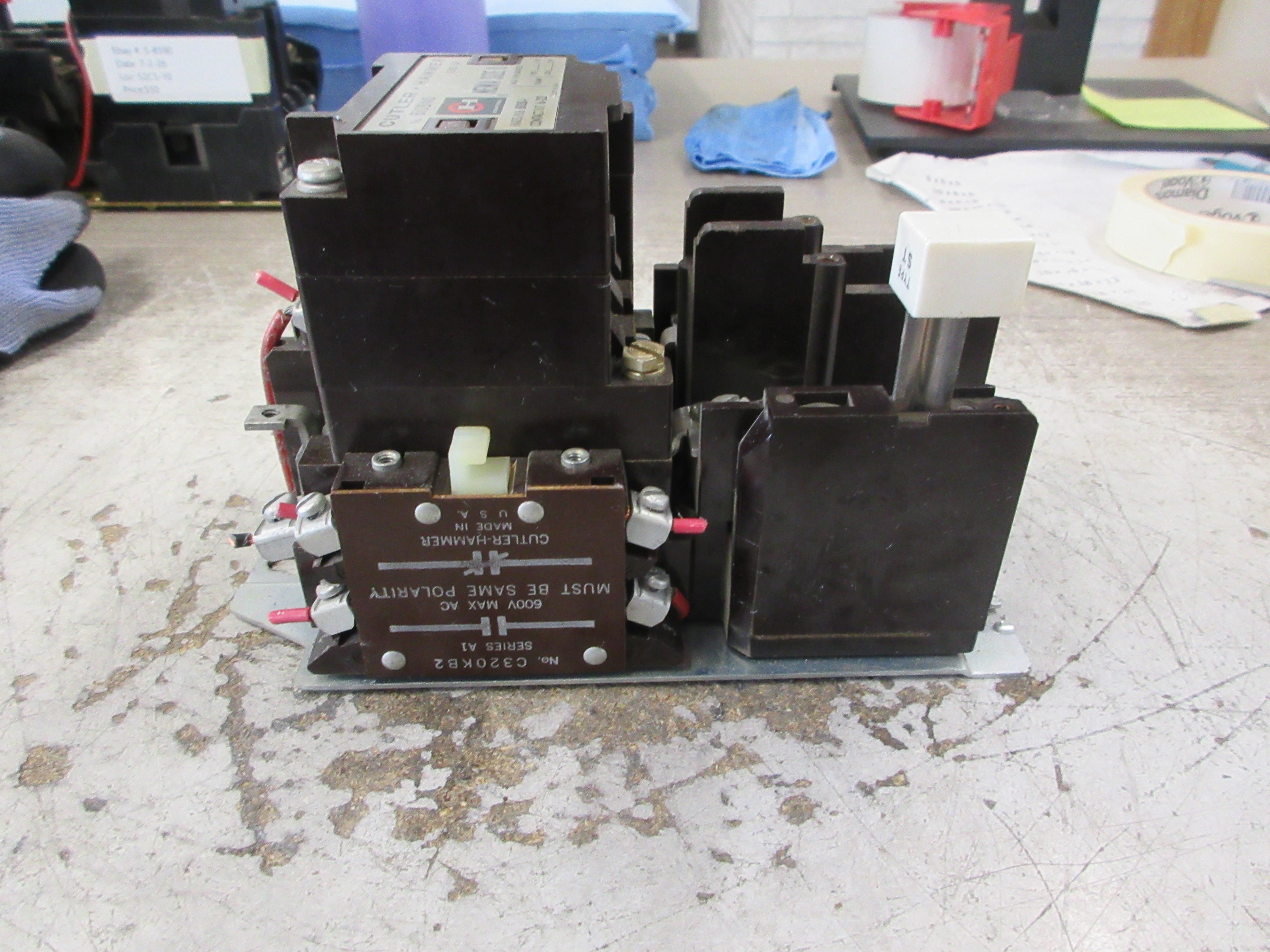 Cutler-Hammer Size 0 Starter B10BN0 Ser. A1 120/240V Coil 18A 115/230V Used