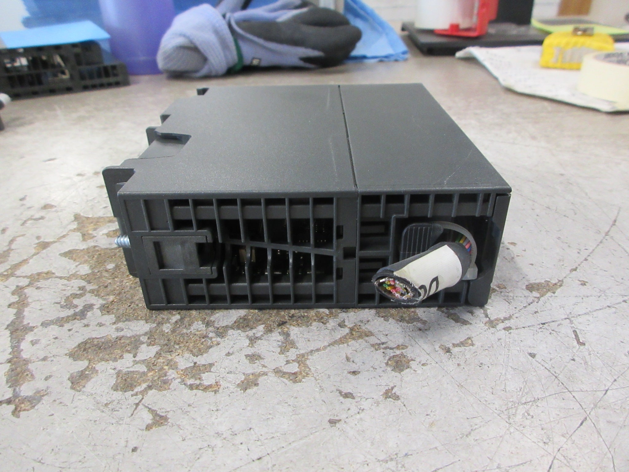 Siemens Simatic S7 digital Output Module 6ES7 322-8BH01-0AB0 E-Stand: 11 Used