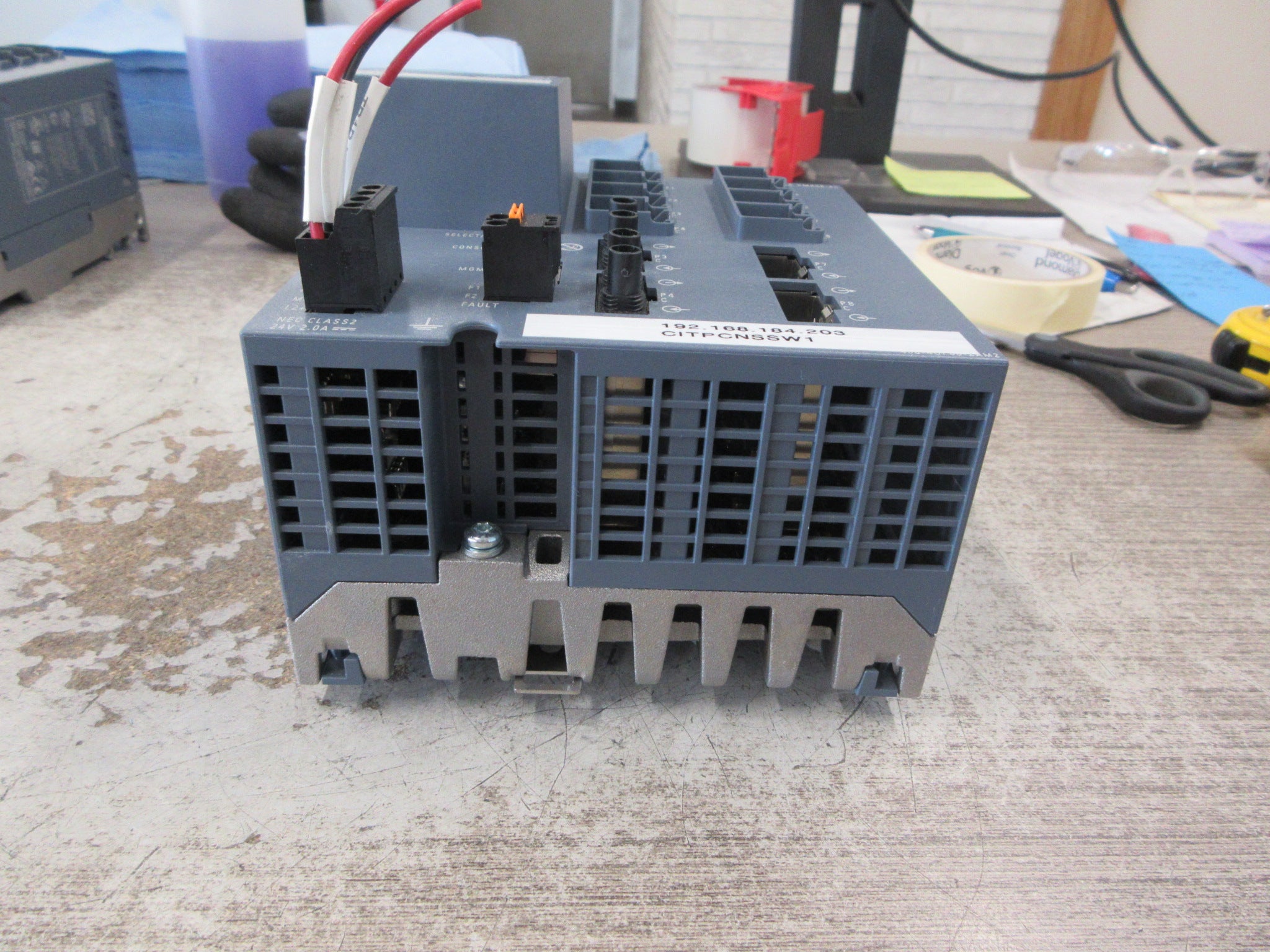 Siemens Scalance XM408-4C Industrial Ethernet Switch 6GK5 480-4GP00-2AM2 Used