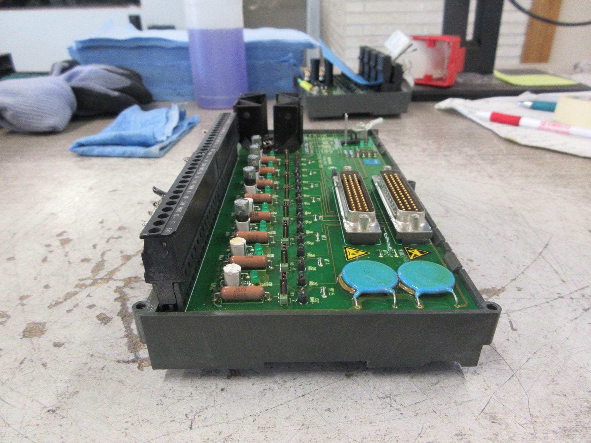 Siemens Analog Input MTA 6ES7650-1AA51-2XX0 8-Ch *Chipped Base* Used