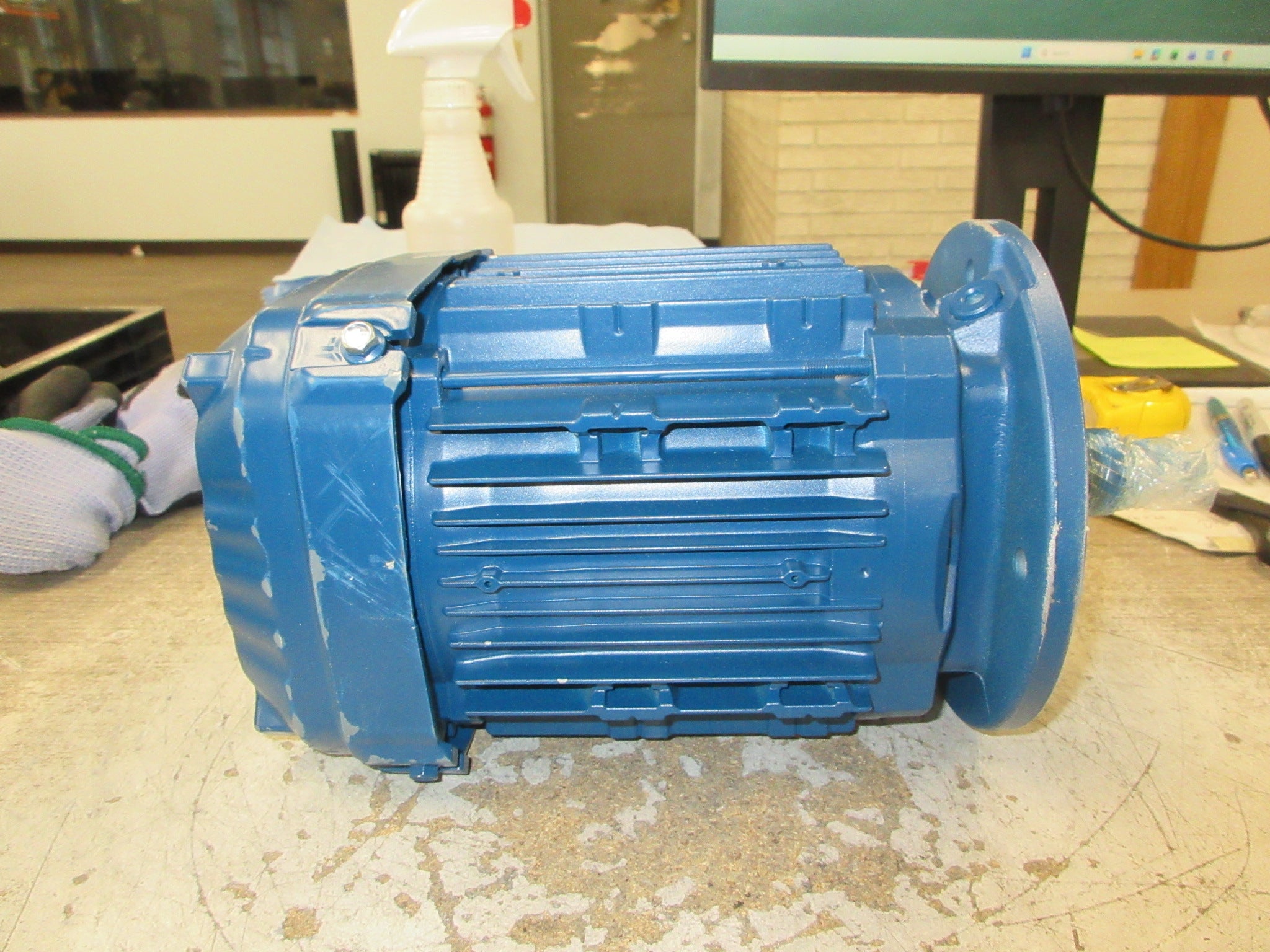 Sew-Eurodrive Motor DRN80MK4/FG 0.75HP 230/460V 1745RPM 2.30/1.15A New Surplus