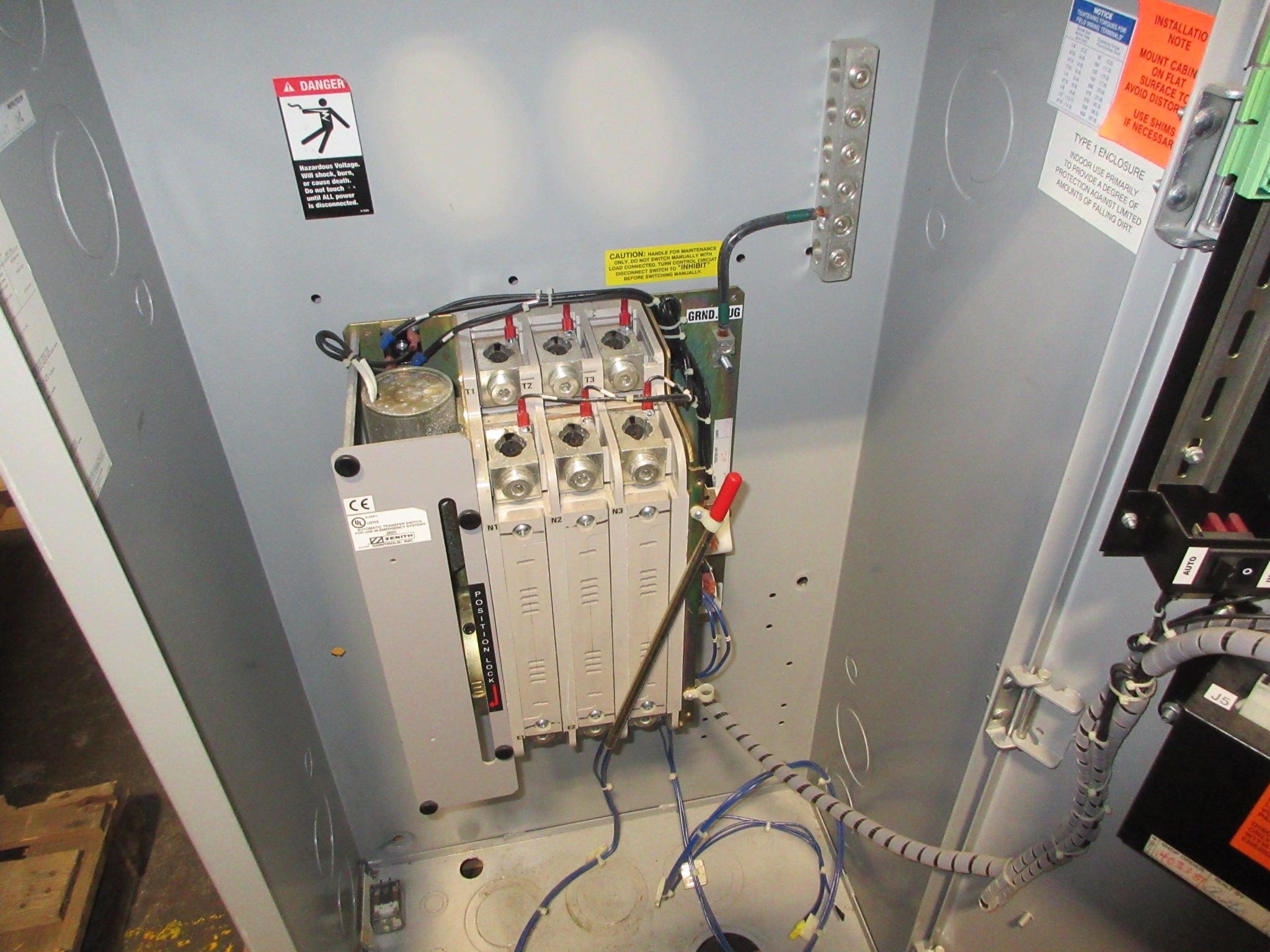 GE Zenith Automatic Transfer Switch ZTS2L40EC-5 400A 480V 60Hz 3Ph Used