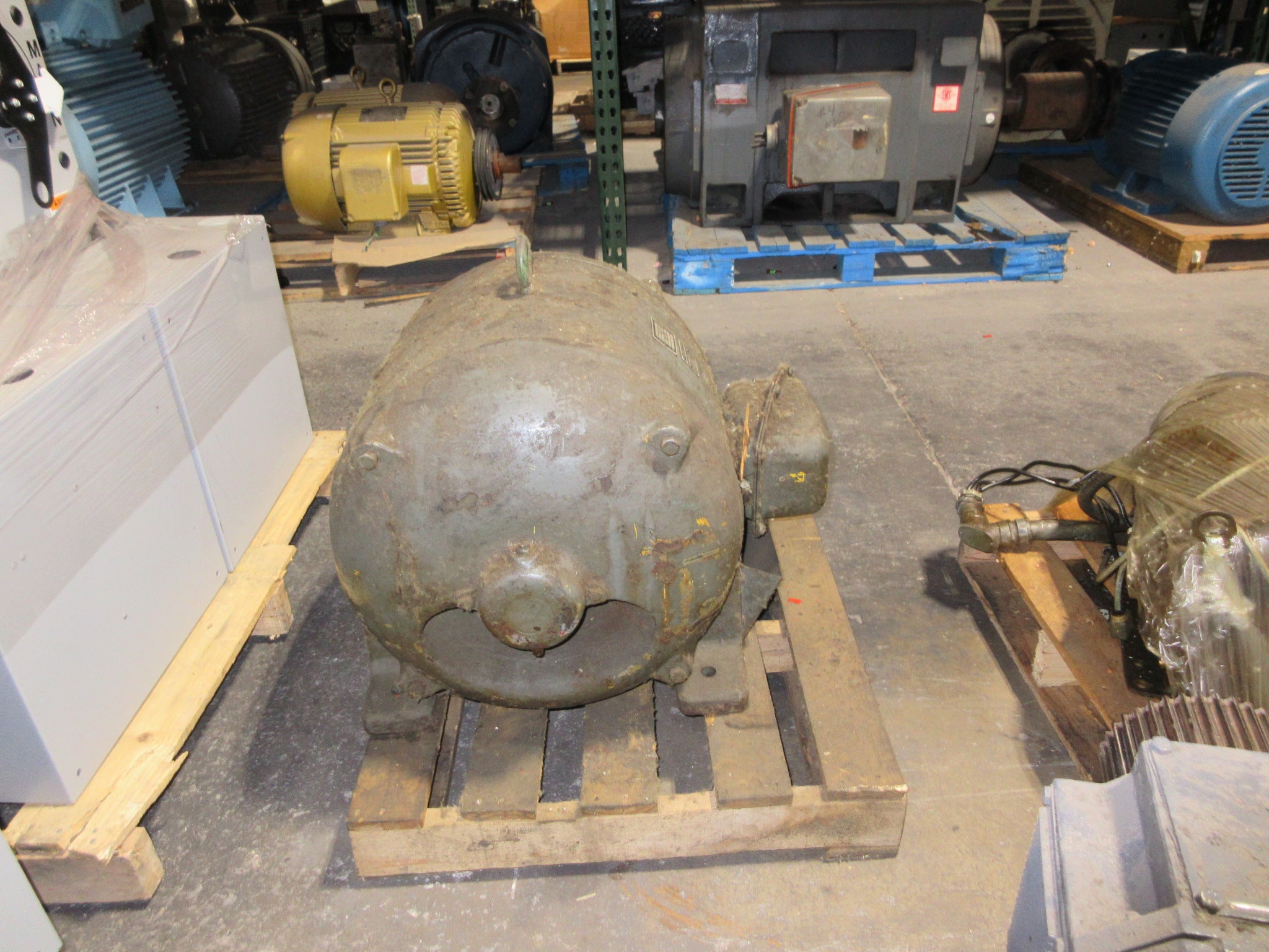 Louis Allis Motor OGX 30HP 220/440V 1175RPM 3Ph 78/39A Frame: 406 Used