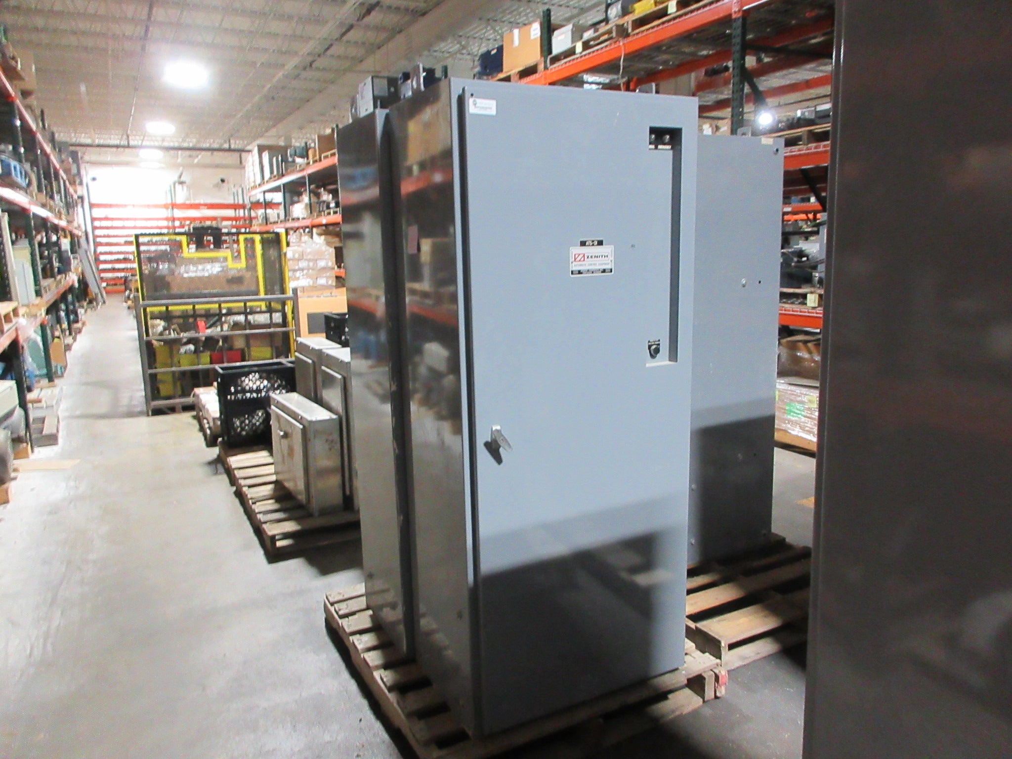 Zenith Automatic Transfer Switch ZTS81EC-7AAELLPTUW 800A 277/480V 60Hz 3Ph Used