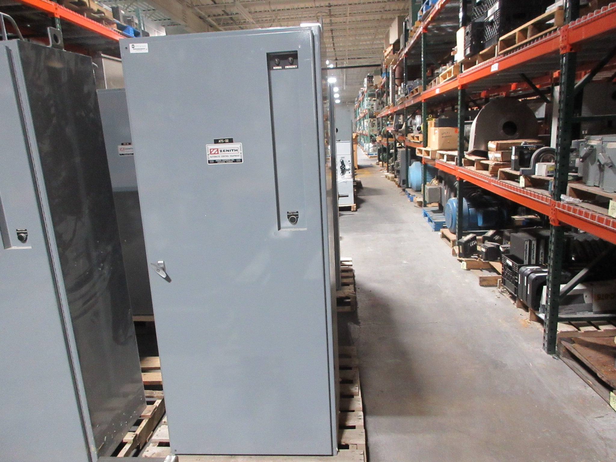 Zenith Automatic Transfer Switch ZTS101EC-7AAELLPTUW 1000A 277/480V 60Hz Used