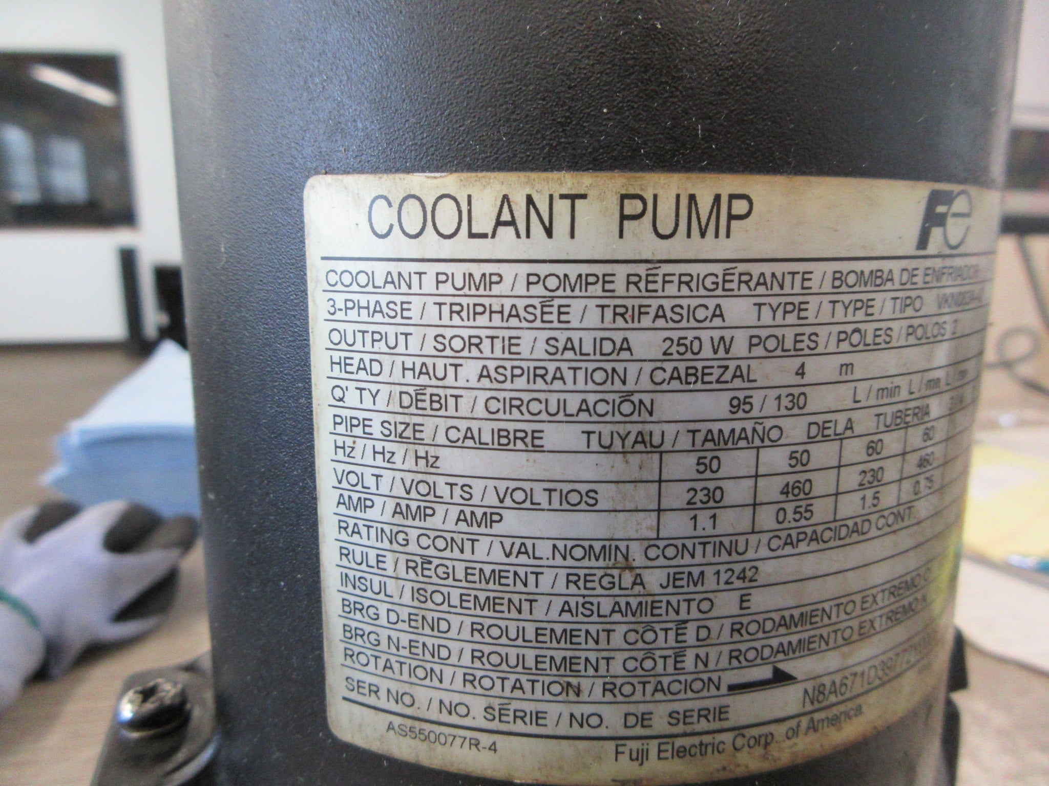 Fuji Electric Coolant Pump VKN083A-4Z 250W 230/460V 2P 4m Head 95/130 L/Min Used