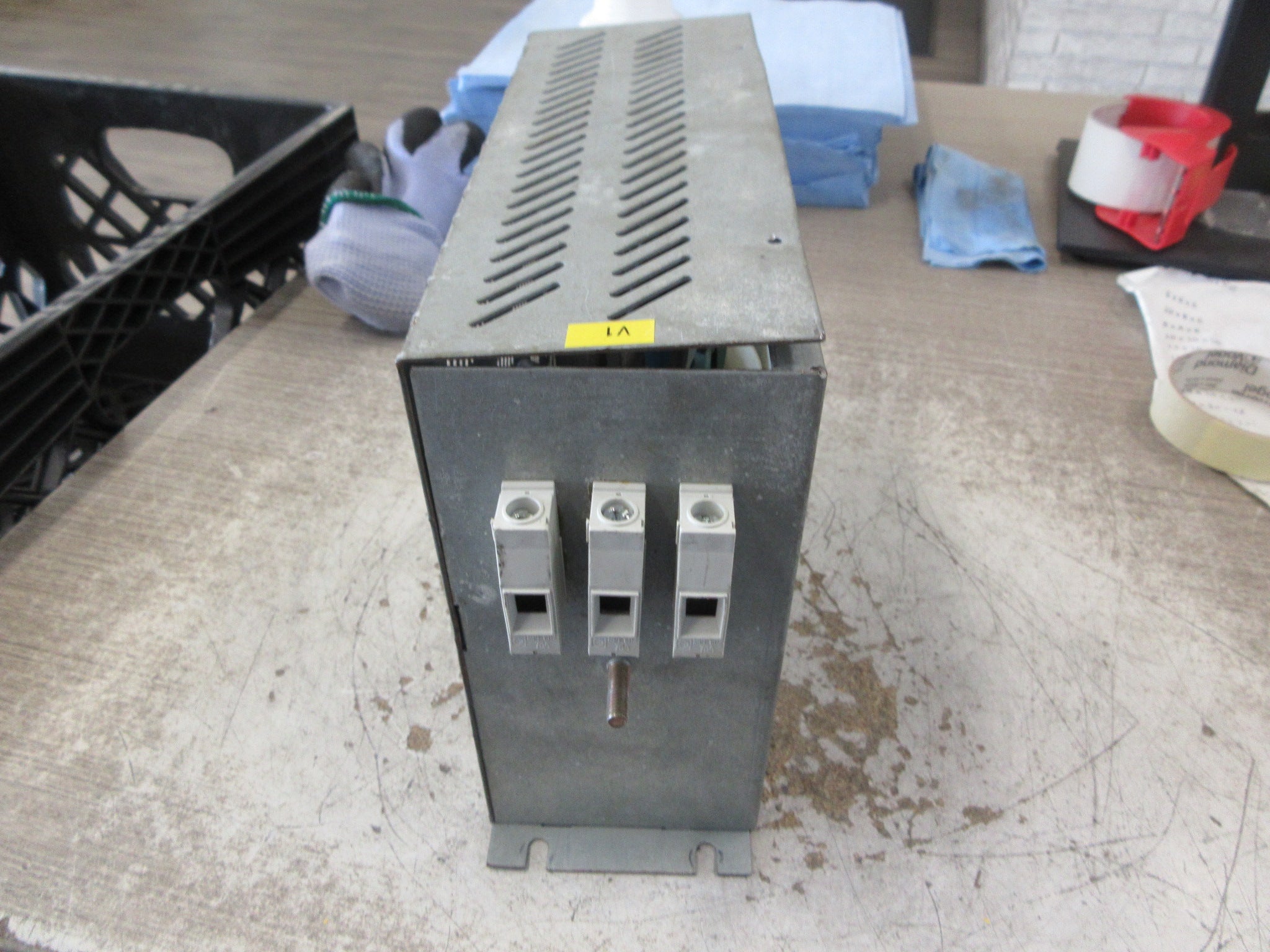 EMIS EMI Filter MF 423-3-2D-BS 440V 50/60Hz 55A *Bent Cover* Used
