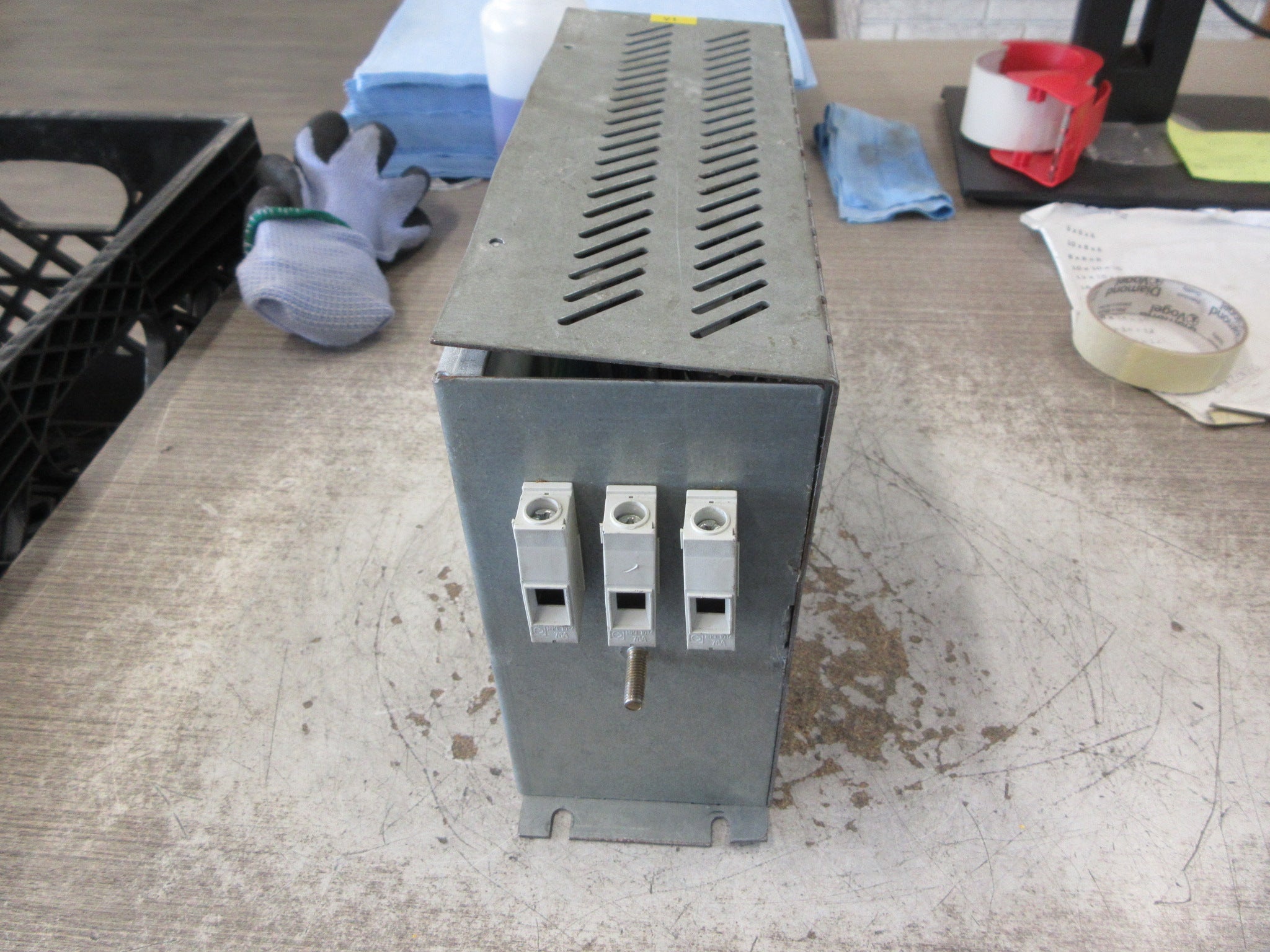 EMIS EMI Filter MF 423-3-2D-BS 440V 50/60Hz 55A *Bent Cover* Used