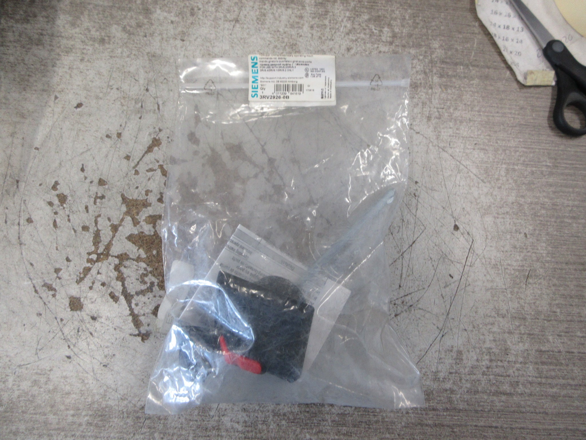 Siemens Handle 3RV2926-0B New Surplus