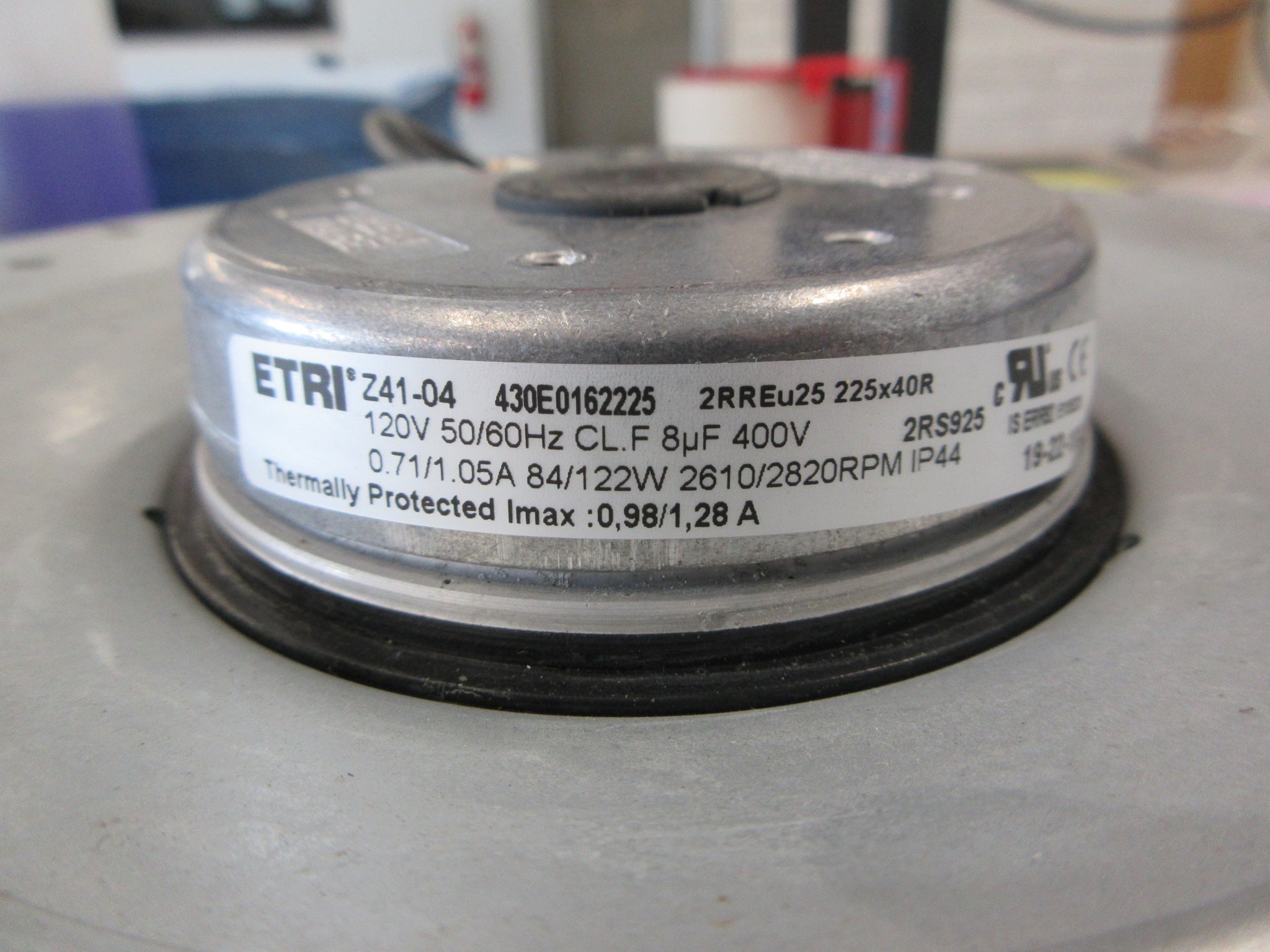 ETRI Centrifugal Blower Fan 2RREu25 225x40R 120V 50/60Hz 2610/2820RPM Used