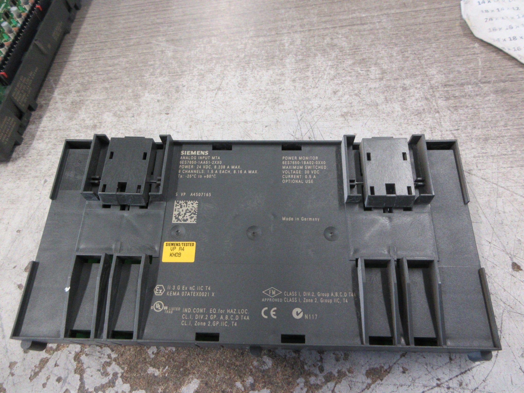Siemens Analog Input MTA 6ES7650-1AA51-2XX0 8-Ch Used