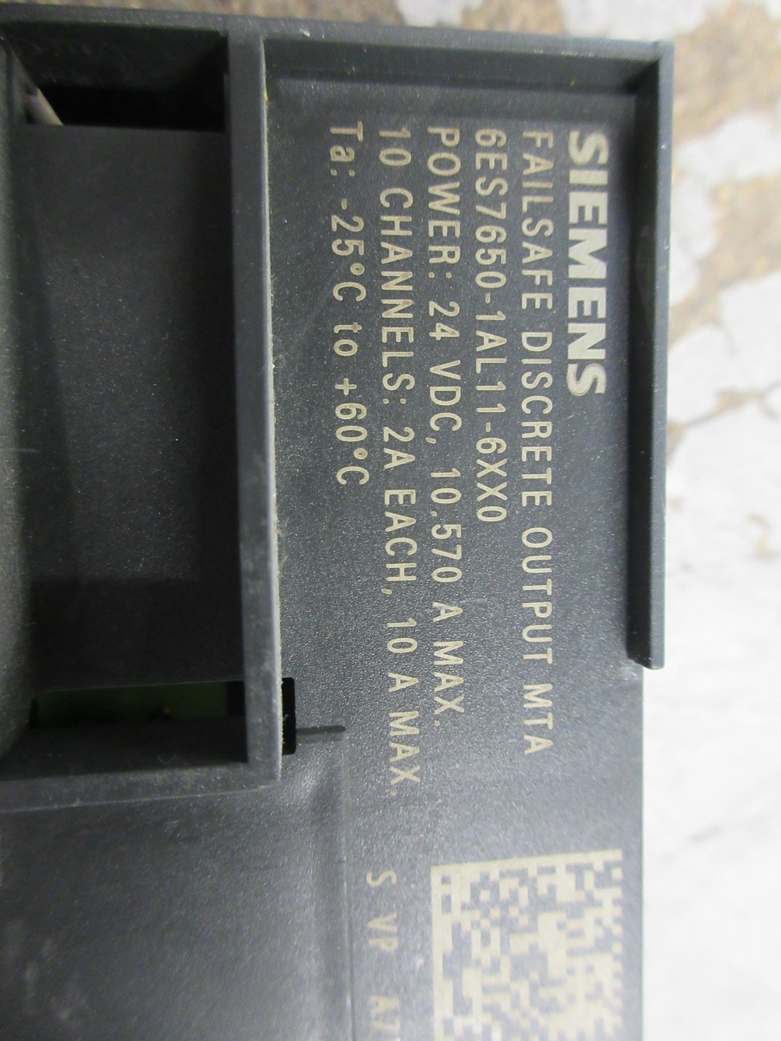 Siemens Failsafe Discrete Output MTA 6ES7650-1AL11-6XX0 10-Ch Used