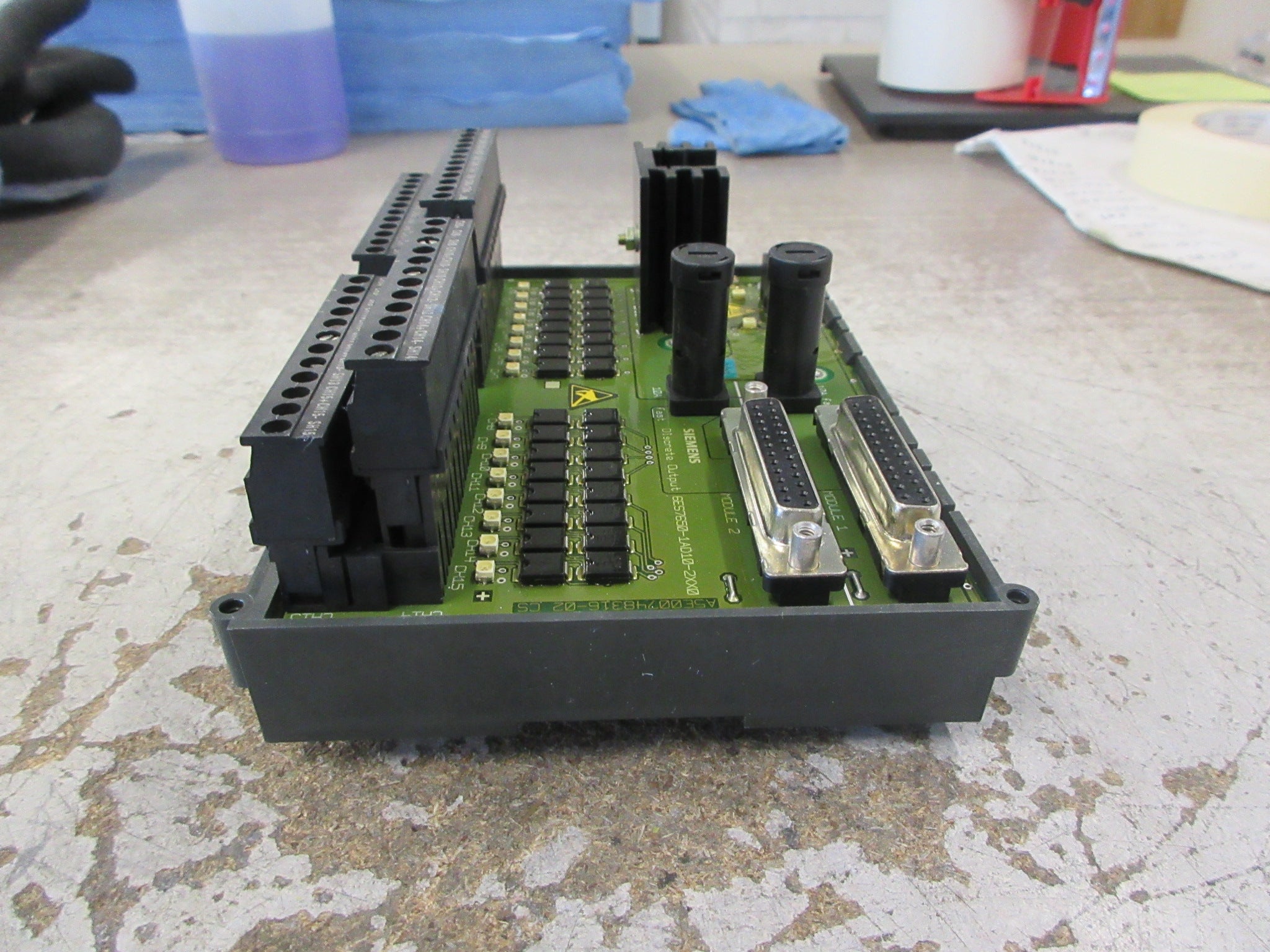 Siemens Discrete Output MTA 6ES7650-1AD10-2XX0 16-Ch Used