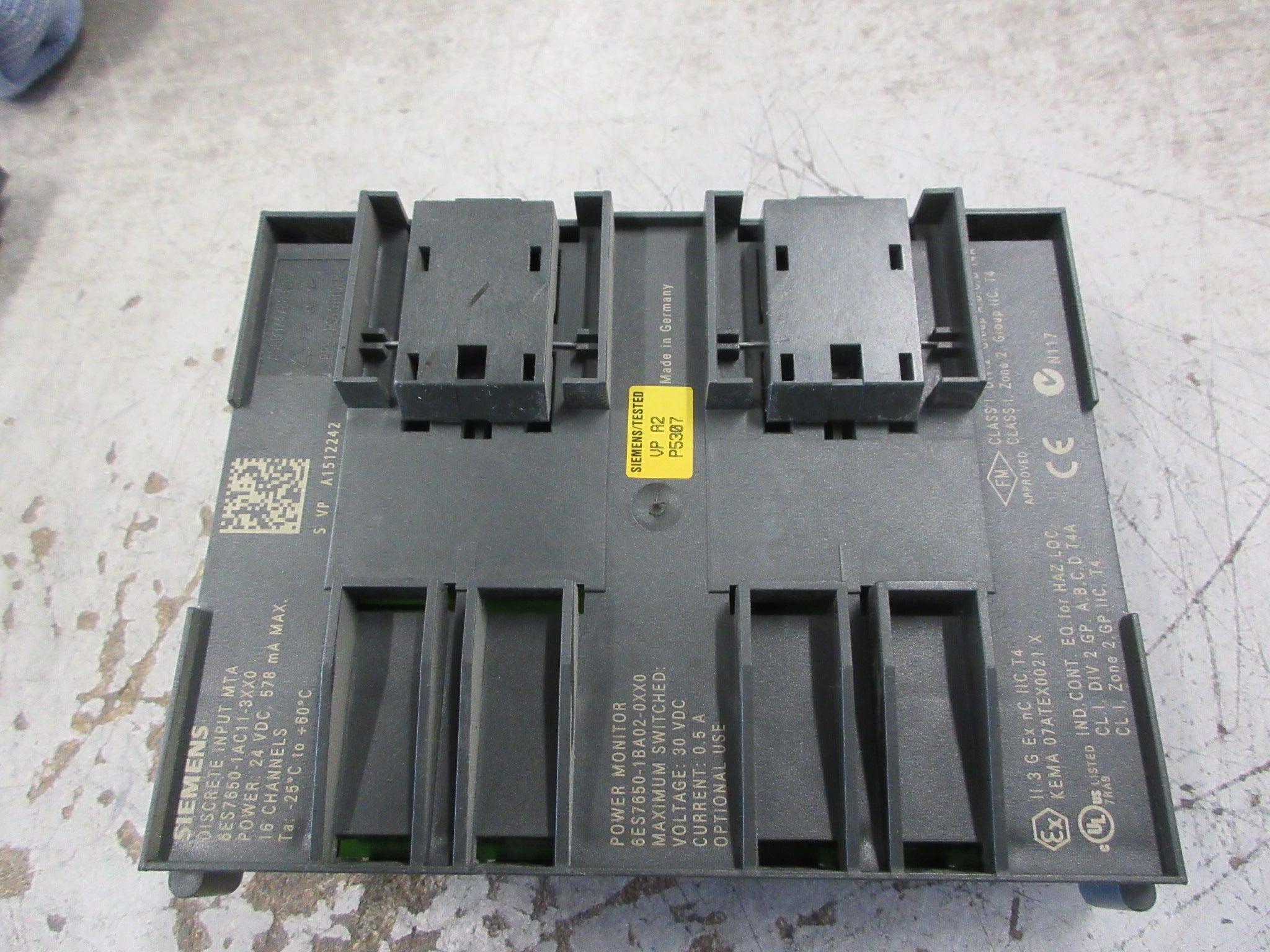 Siemens Discrete Input MTA 6ES7650-1AC11-3XX0 16-Ch Used