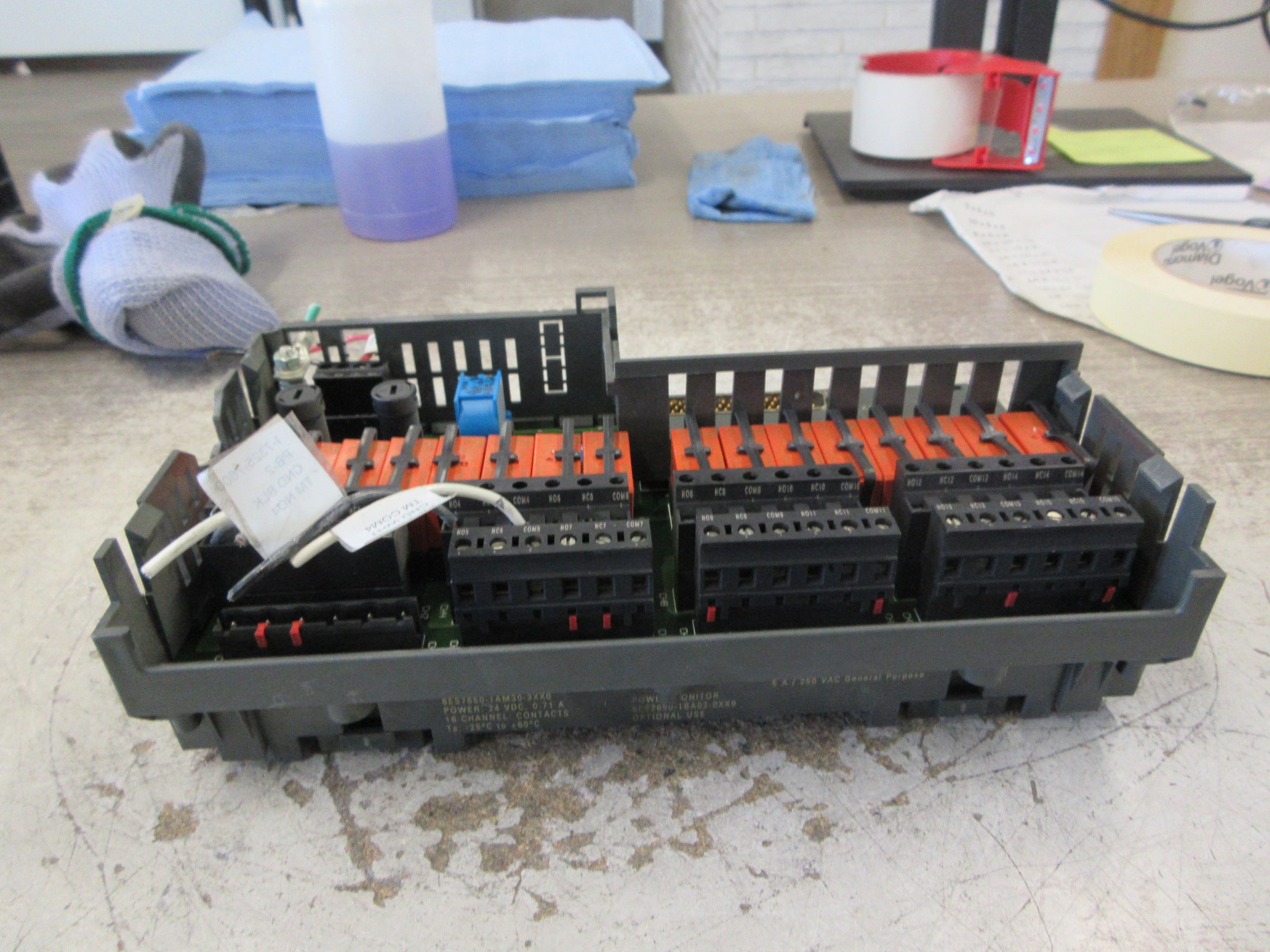 Siemens Relay Output Module MTA 6ES7650-1AM30-3XX0 16-Ch Used