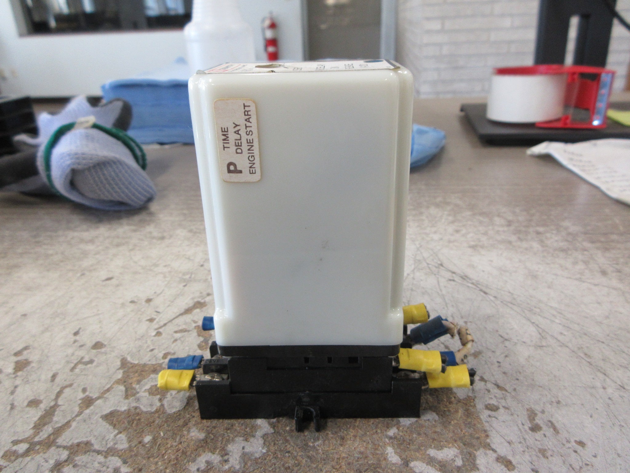 Zenith Controls P1 Time Delay Relay K-1201 Time: 0.5-6 Sec W/Base Used