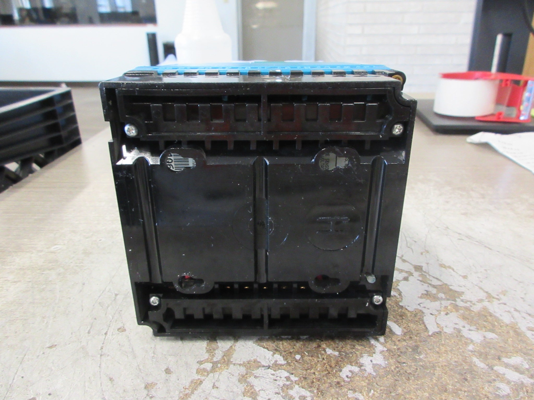 Honeywell Burner Control RM7840 G 1014 W/Flame Amplifier Used