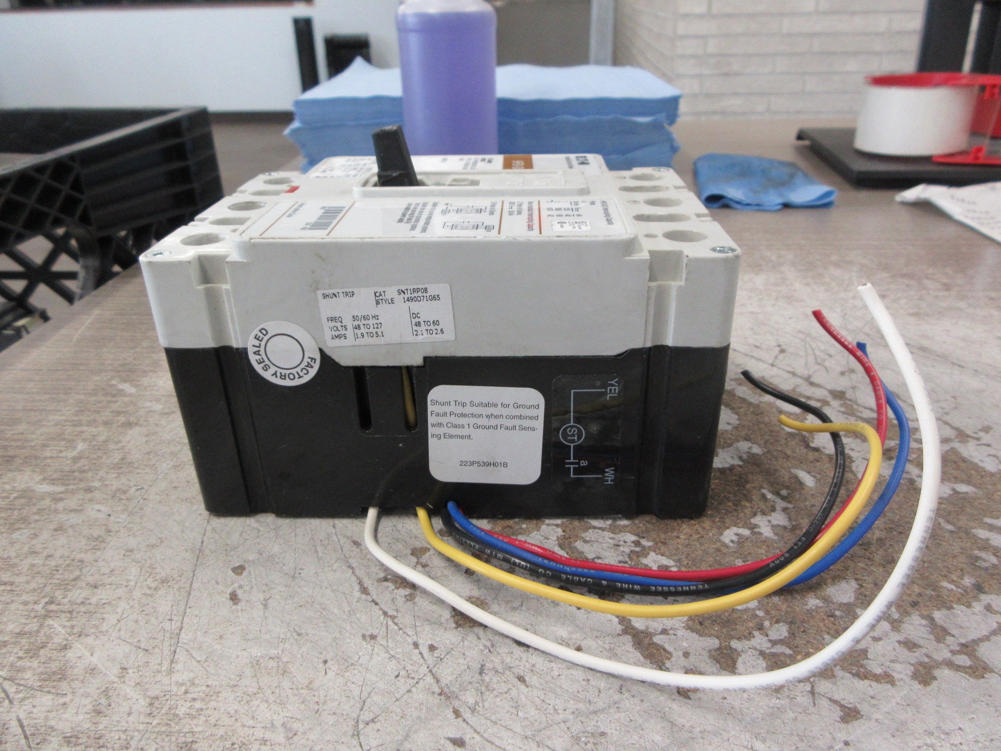 Eaton HFD-DC Circuit Breaker HFDDC3175LA03S21 Style: SPECIAL1918 175A Used