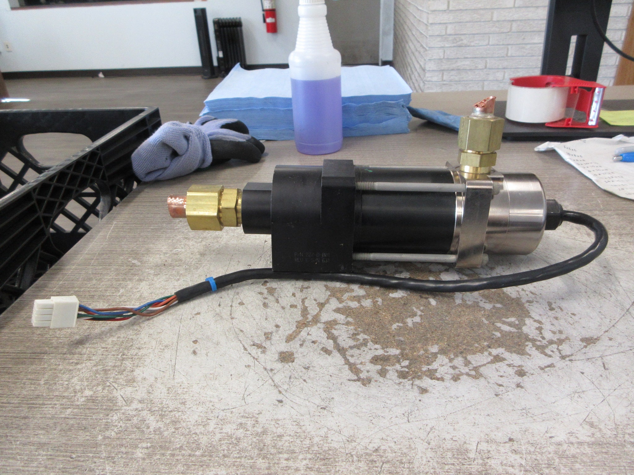 Cascon Refrigerant Pump 227-D-001 Rev. E 24VDC Used