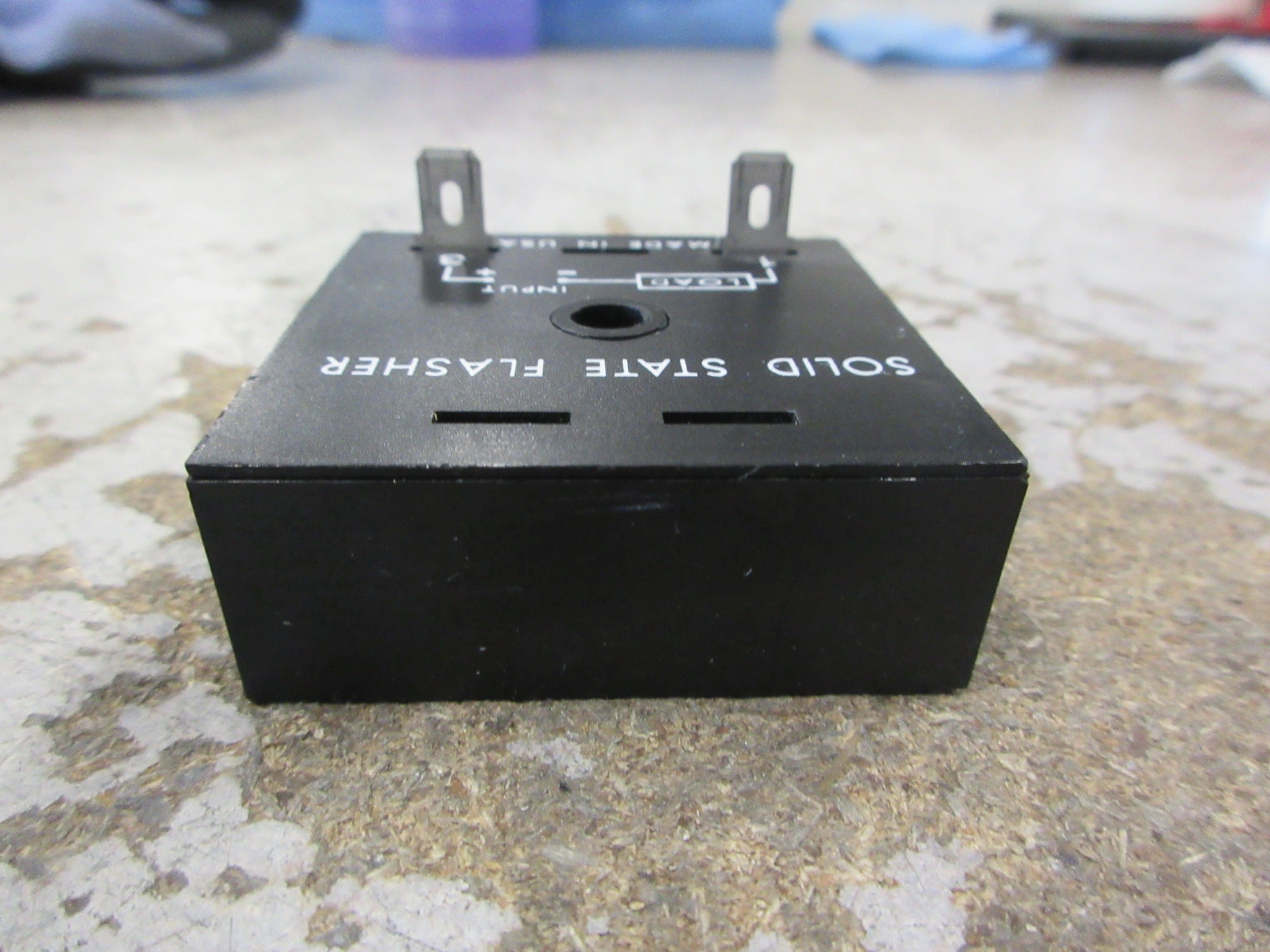 SSAC Entrelec Solid State Flasher FS324 75FPM 24VDC 1.5A Used