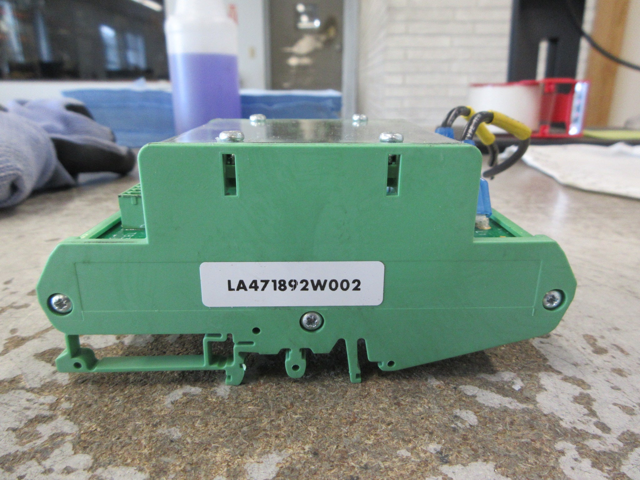 Parker Sync Attenuator Assembly LA471892W002 Used