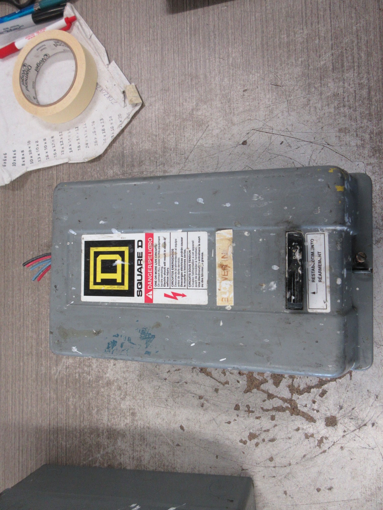 Square D Enclosed Size 00 Starter 8536SAG12S Ser. B 120V Coil Used