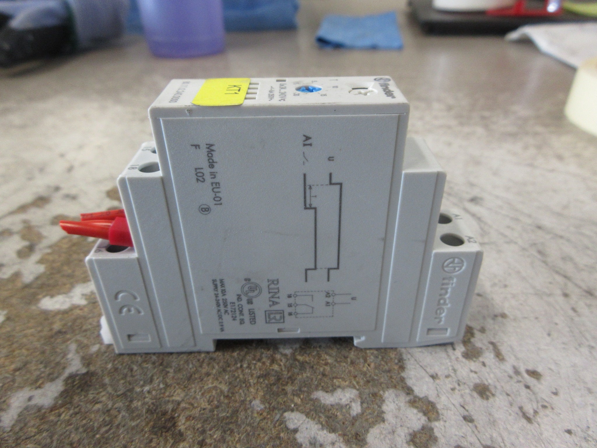 Finder Time Delay Relay 80.11.0.240.0000 24-240V Used