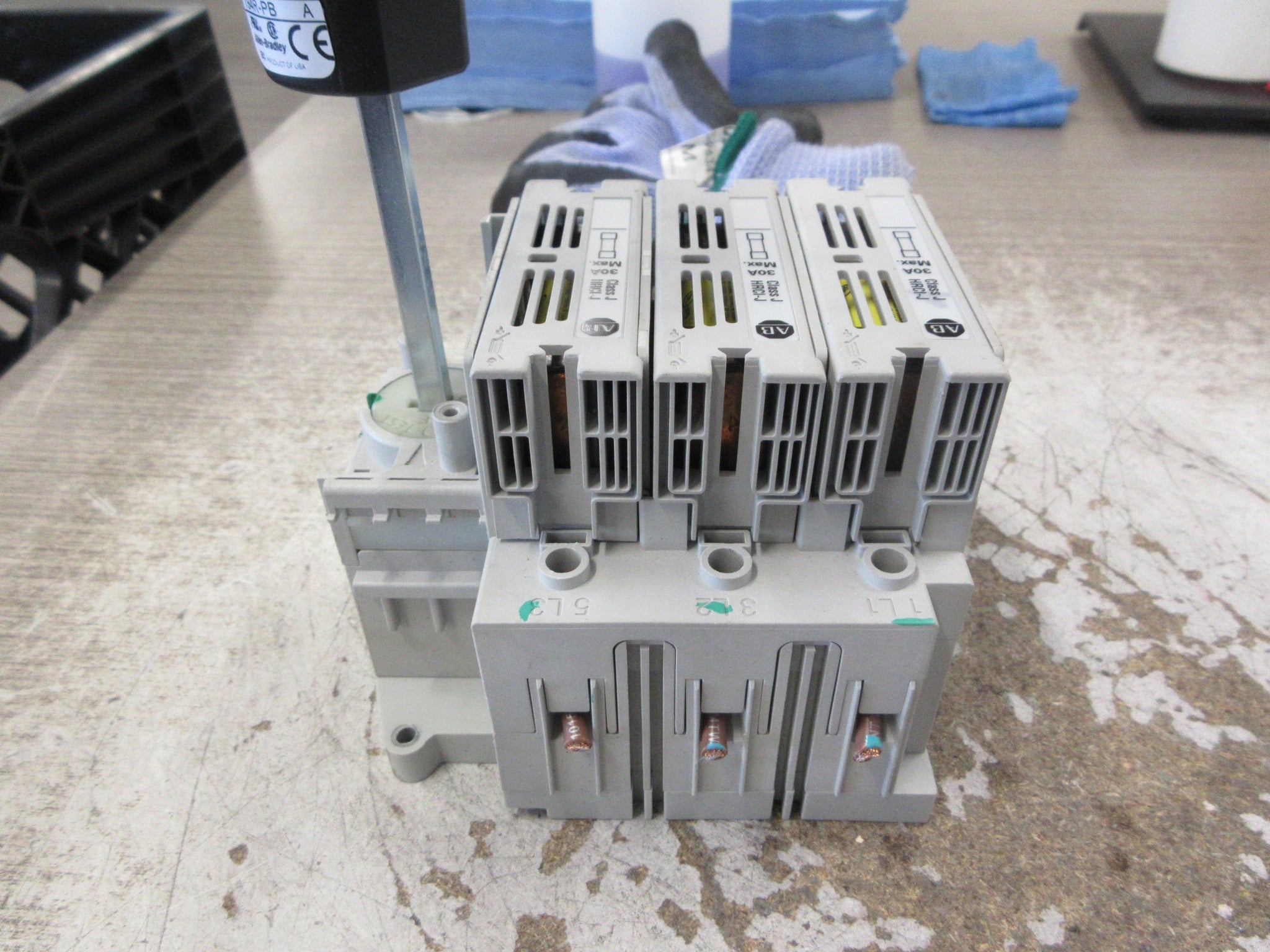 Allen-Bradley Fusible Disconnect Switch 194R-J30-1753 Ser. A 30A 600V 3P Used