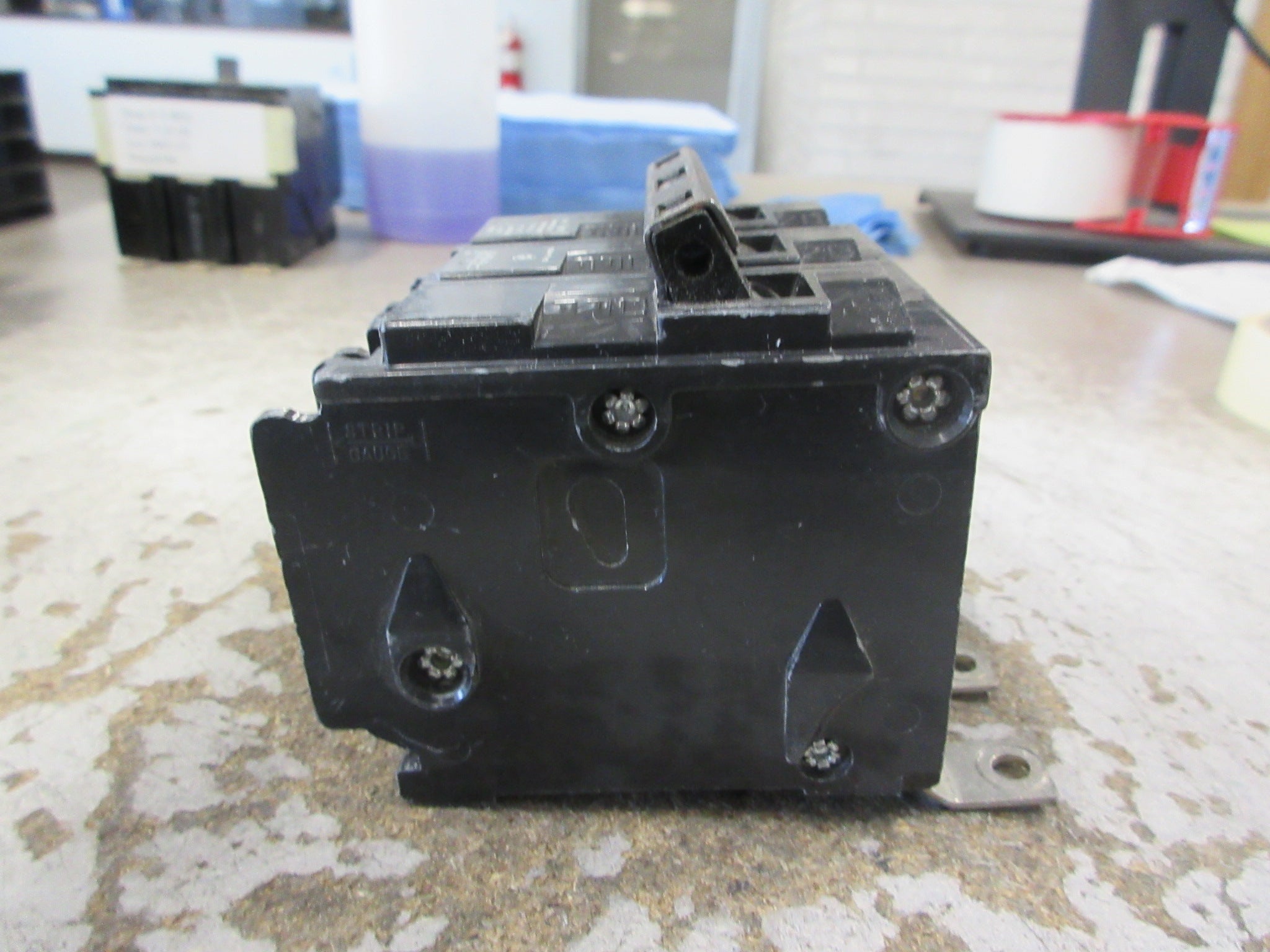 Siemens Type BL Bolt-On Circuit Breaker B330 30A 240V 3P Used