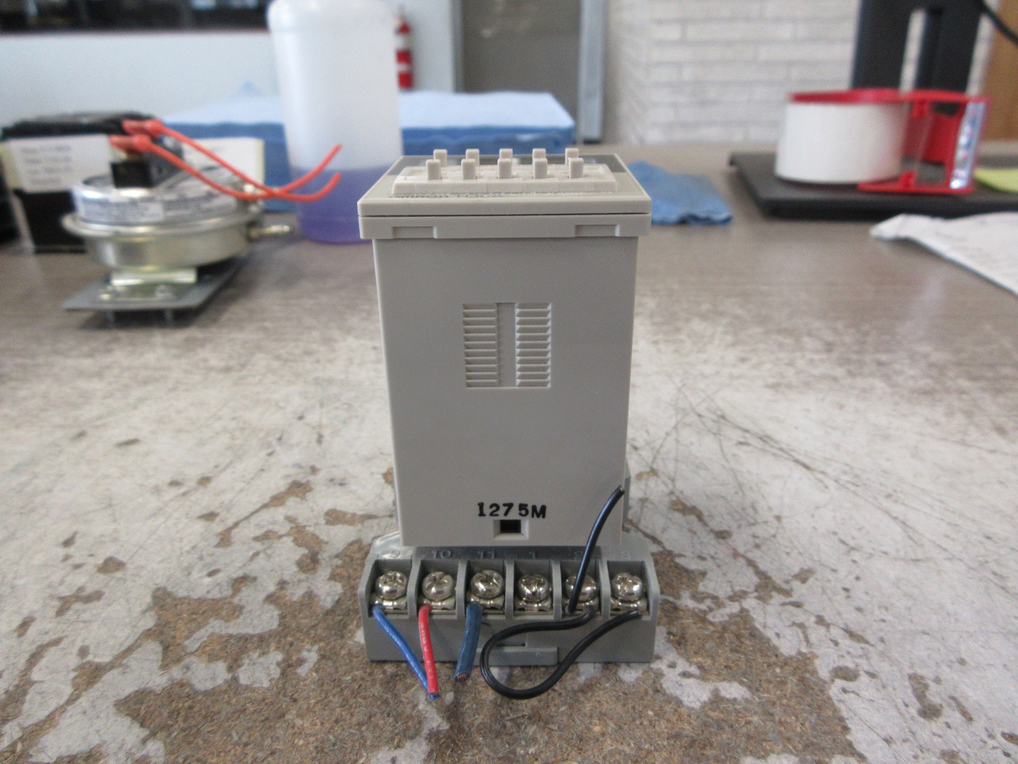 Omron Timer H3CA-A Range: 0.1s-9990h 24-240VAC 12-240VDC W/ Base Used