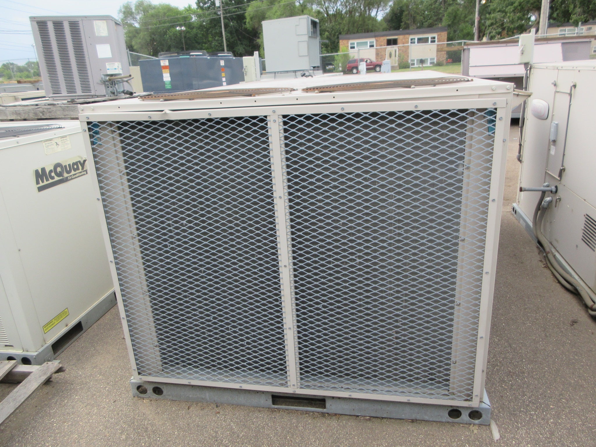 Lennox LGA Rooftop Unit LGA120H4BH3G 10-Ton 460V 3Ph Natural Gas Heat Used