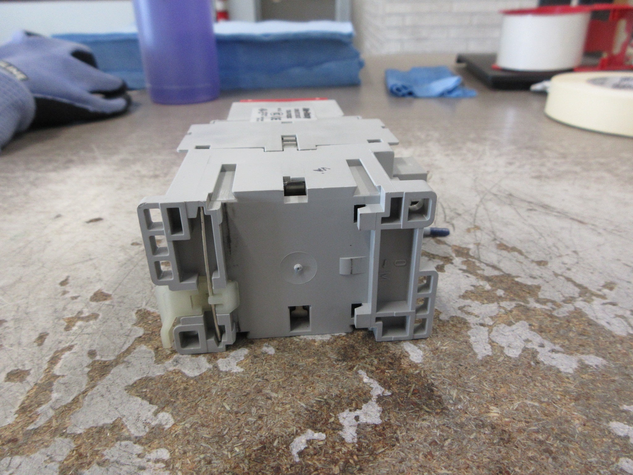 Allen-Bradley Guardmaster Safety Relay 700S-CF620DBC Ser. A 120V Coil 25A Used