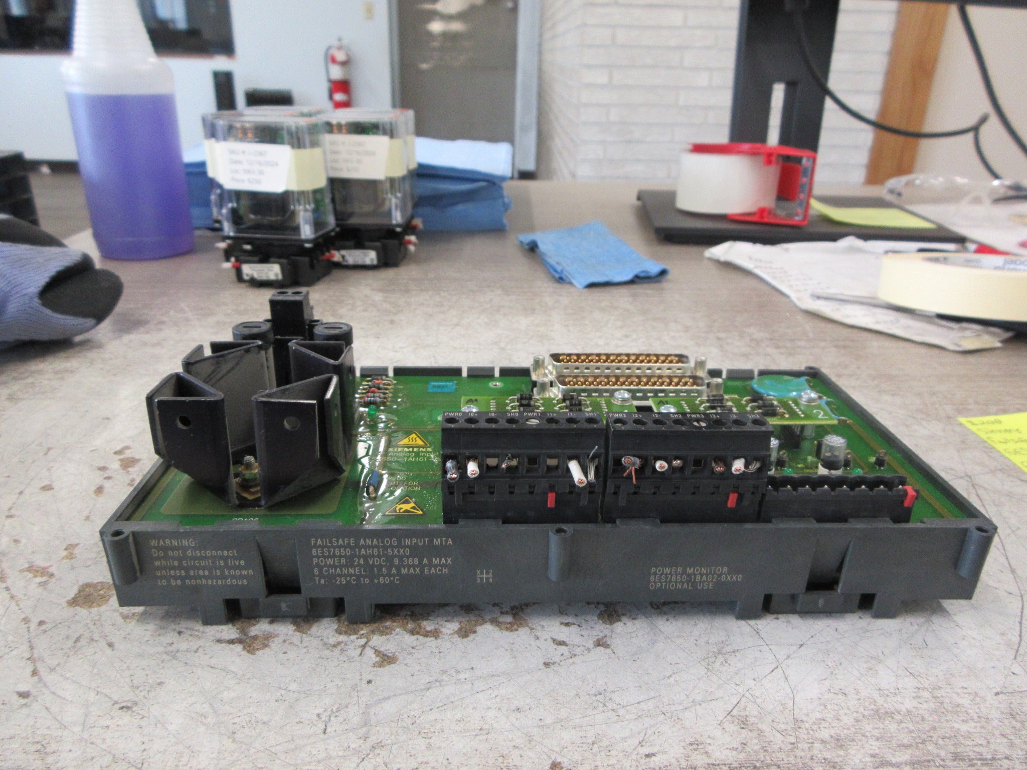 Siemens FailSafe Analog Input MTA 6ES7650-1AH61-5XX0 6-Ch 9.368A 24VDC Used