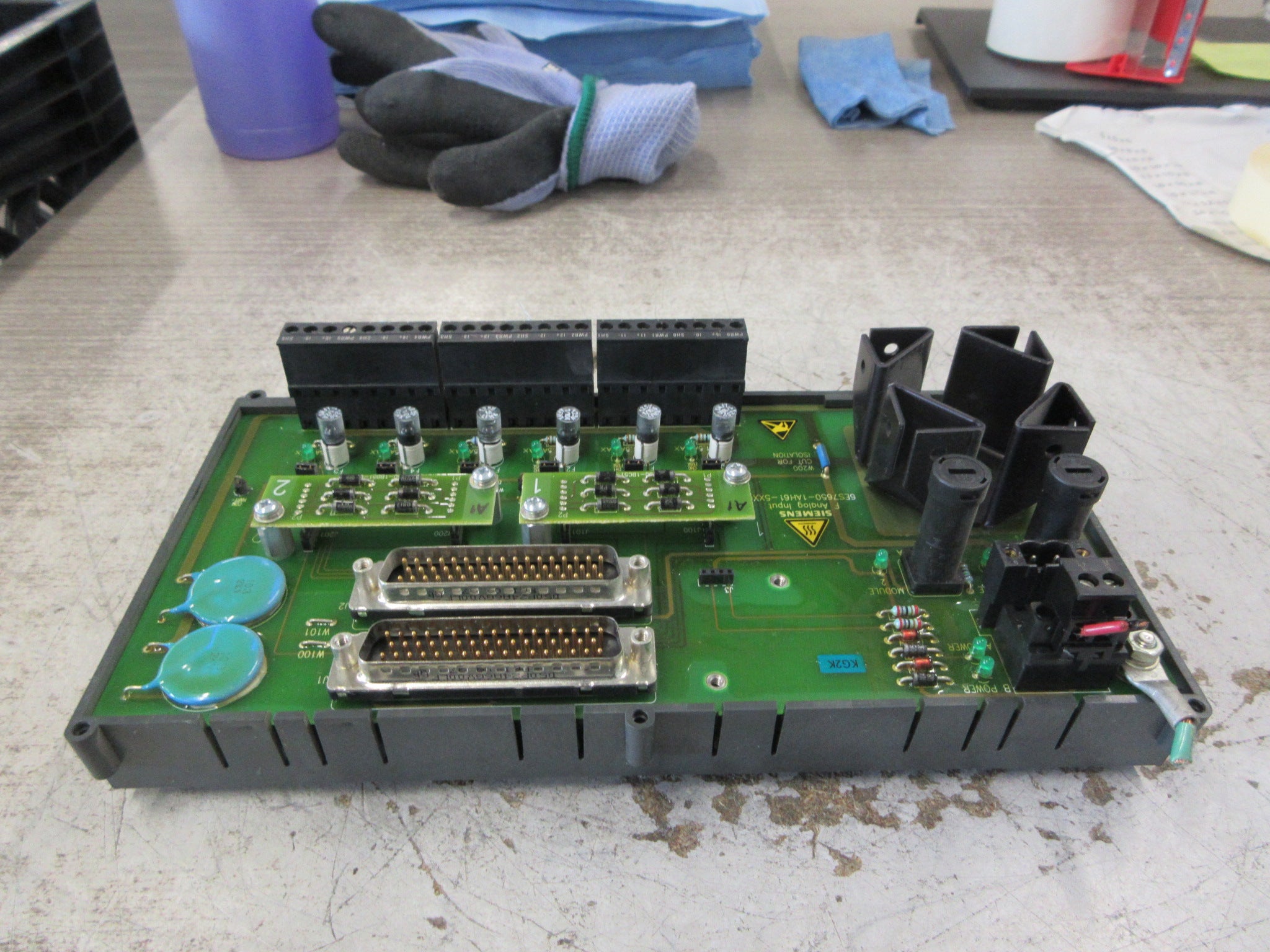 Siemens FailSafe Analog Input MTA 6ES7650-1AH61-5XX0 6-Ch 9.368A 24VDC Used