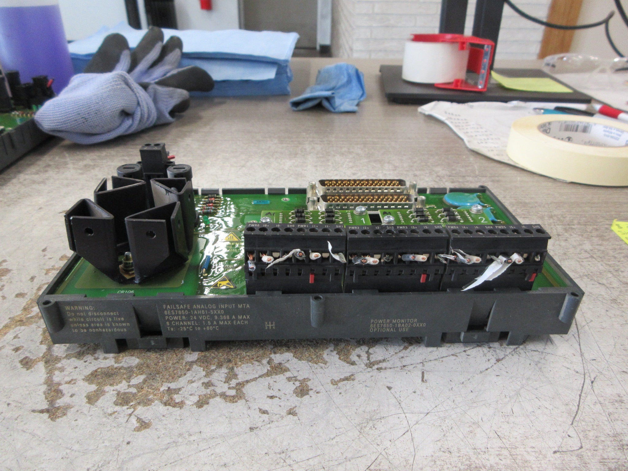 Siemens FailSafe Analog Input MTA 6ES7650-1AH61-5XX0 6-Ch 9.368A 24VDC Used
