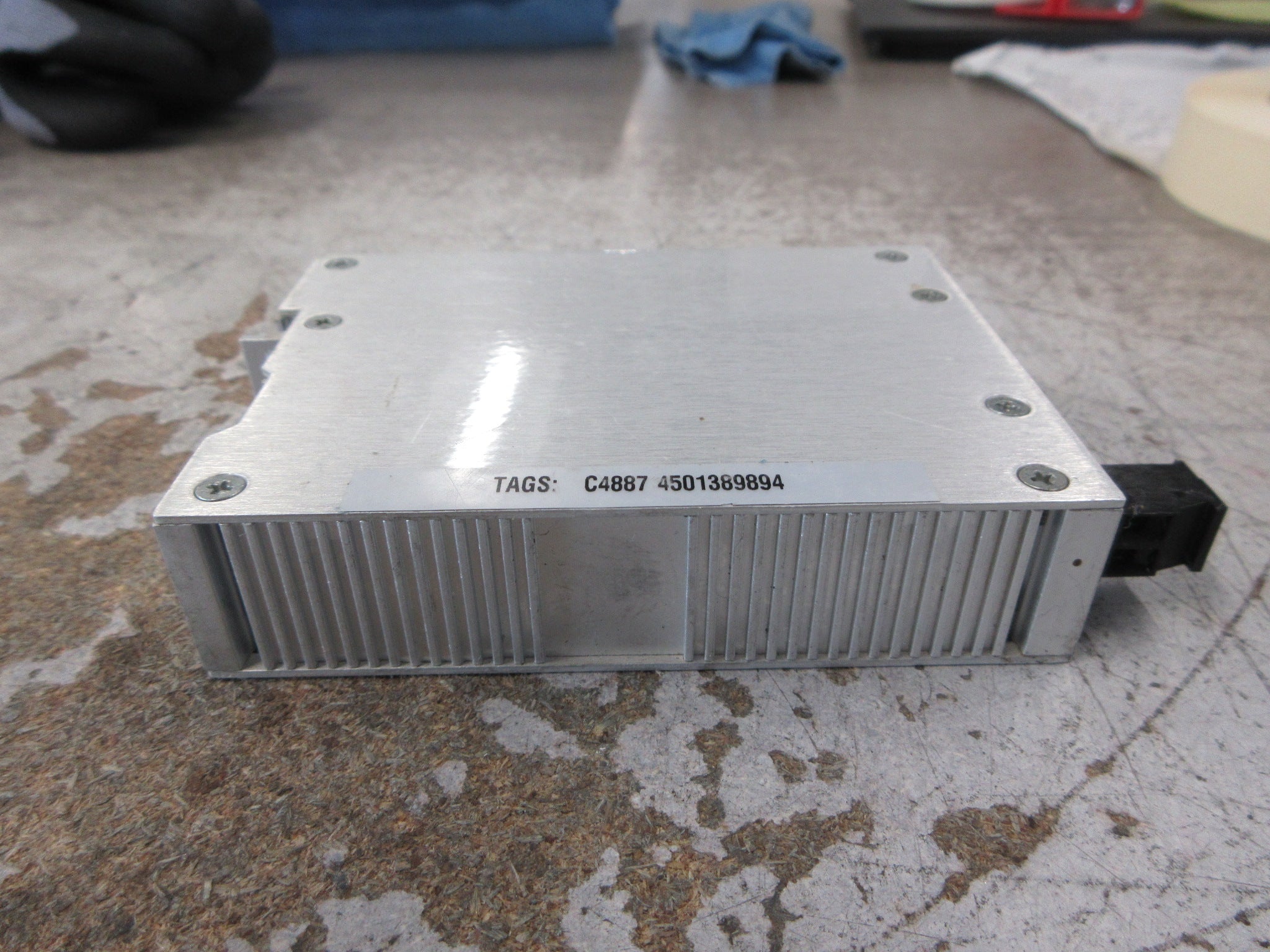 Moore Industries HIX Hart Isolator HIX/4-20MA/4-20MA/12-42DC Used