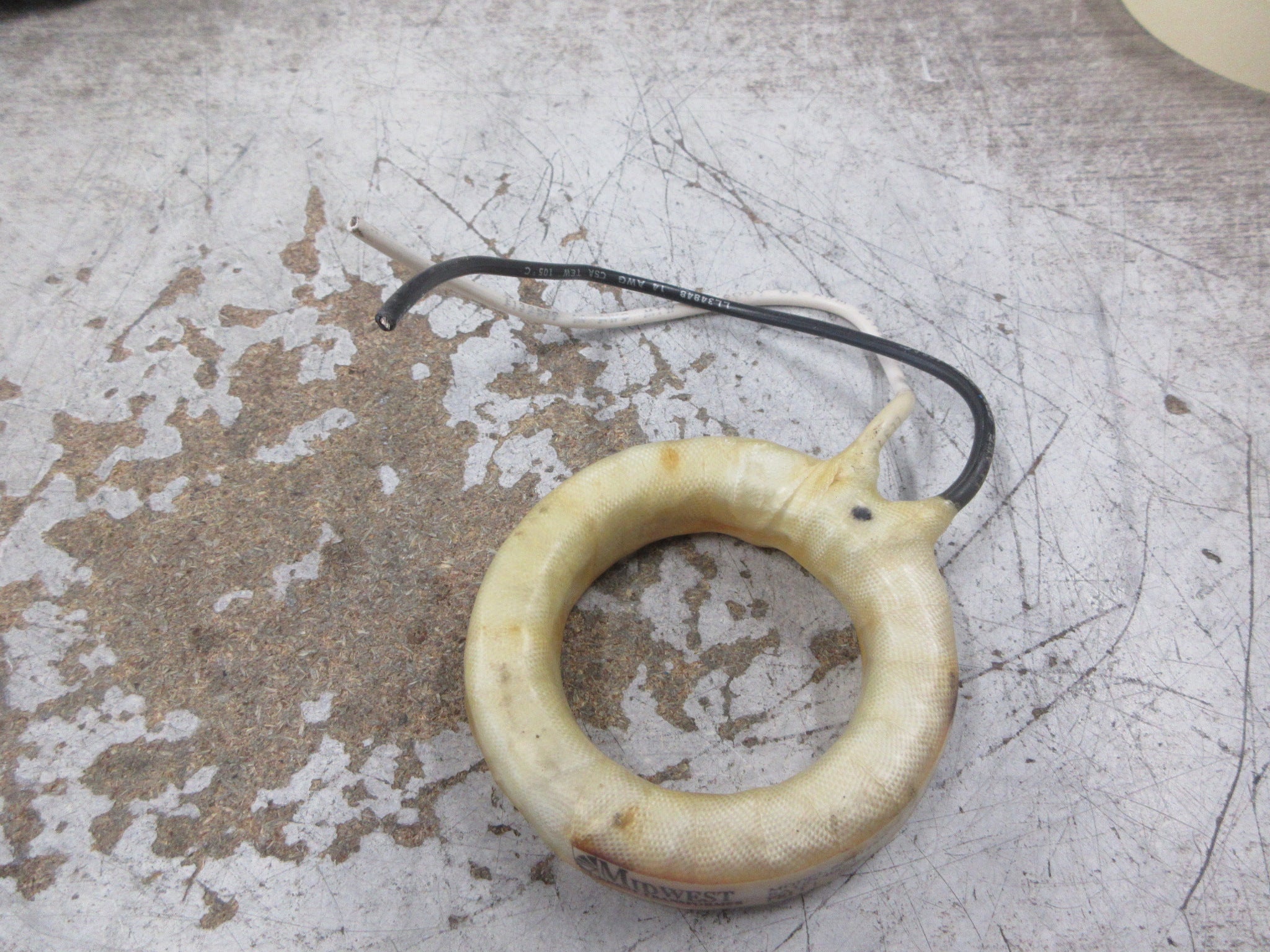 Midwest Electric Current Transformer 6CT14SP Ratio 400:5A 600V 5VA 25-400Hz Used