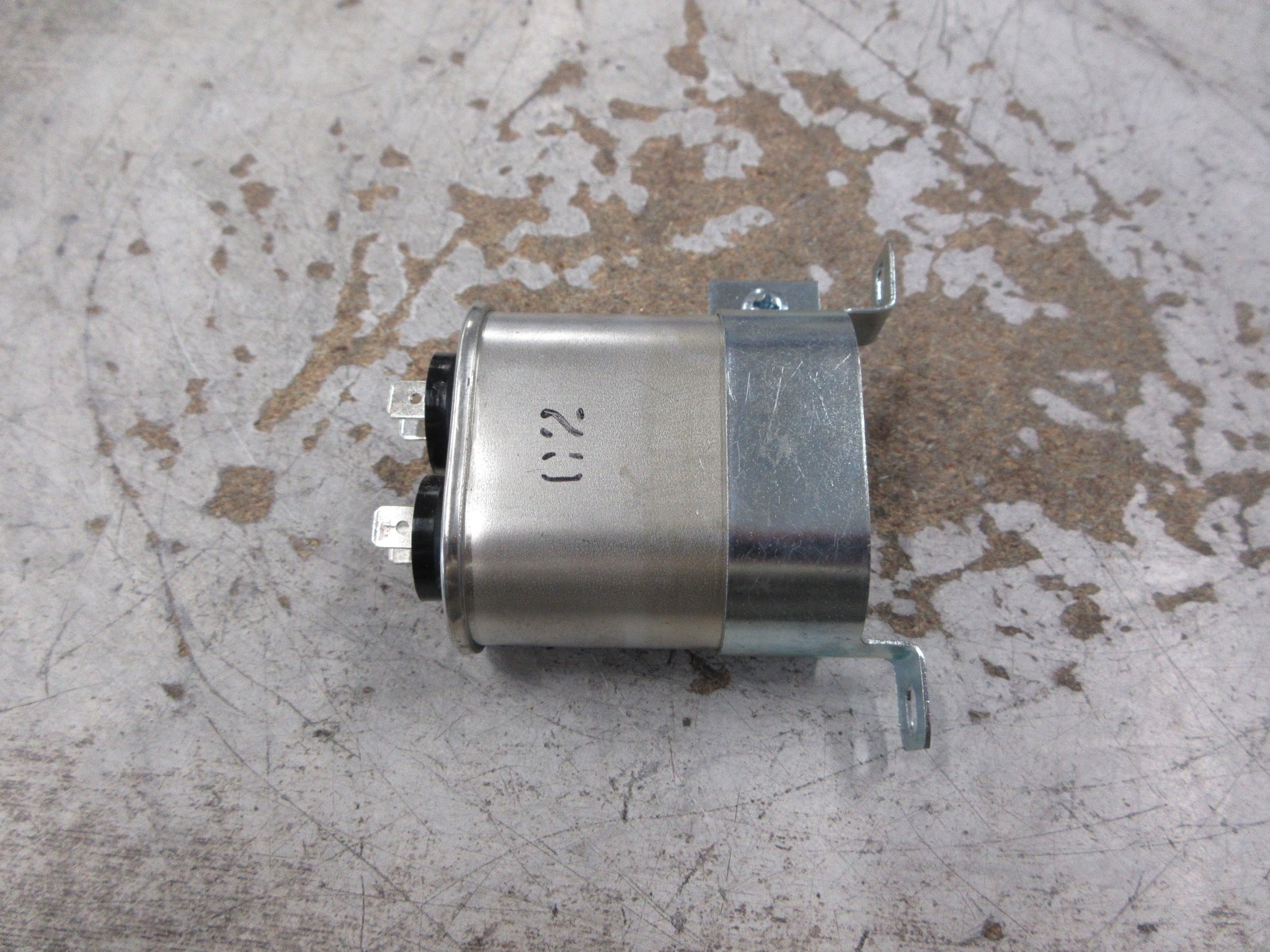 Aerovox Capacitor N50H6602E 2uF 660V 50/60Hz W/Mount Used