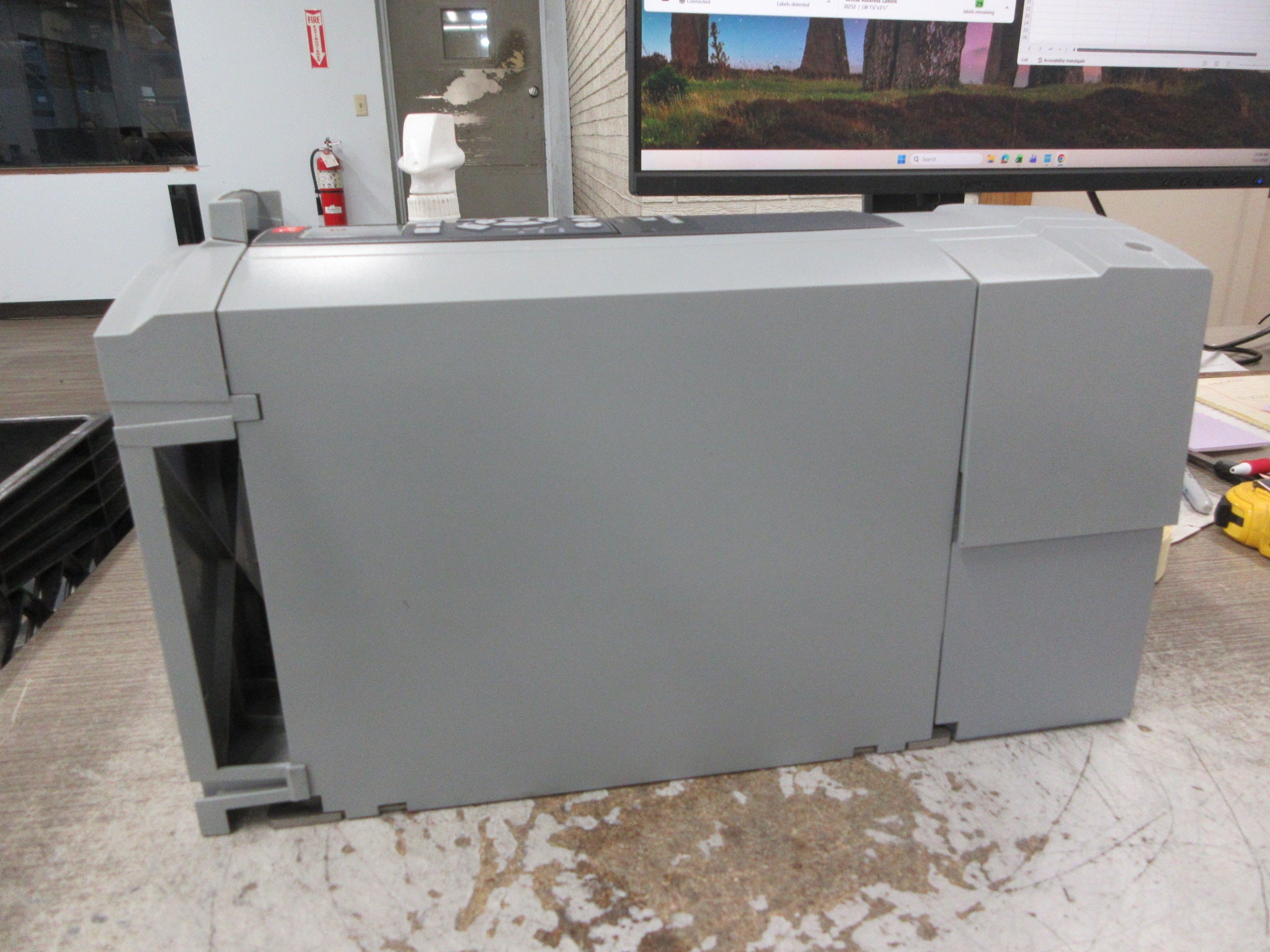 Danfoss VLT AC Drive 131F0669 10HP 3Ph Used