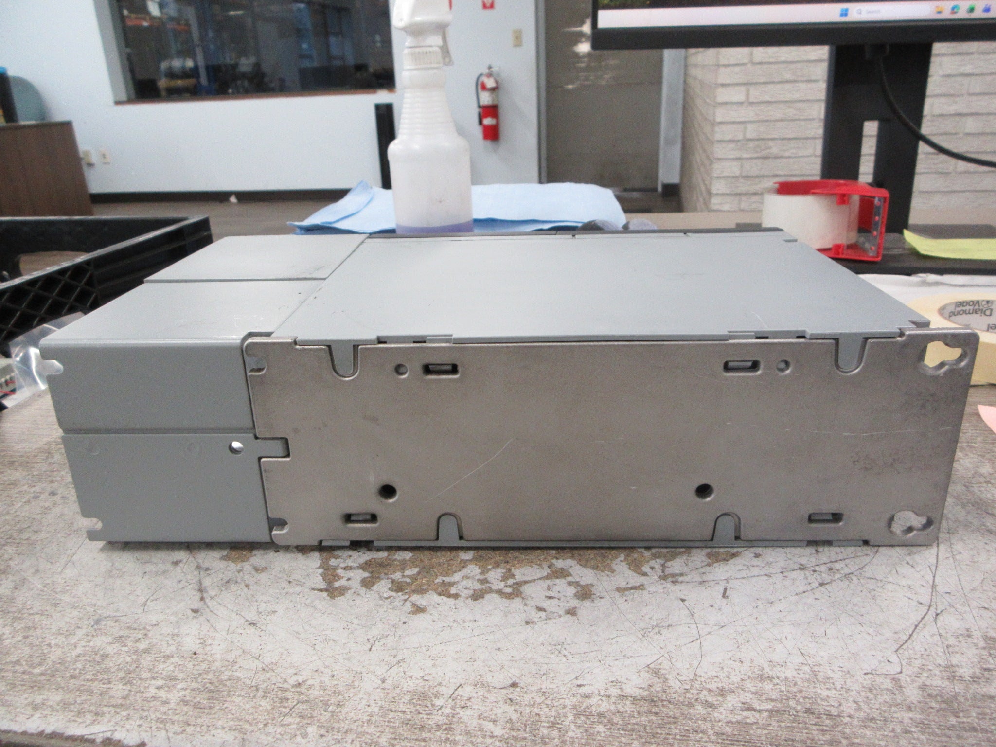 Danfoss VLT AC Drive 131F0672 3HP 3Ph Input:3x380-480V 50/60Hz 5.0/4.3A Used
