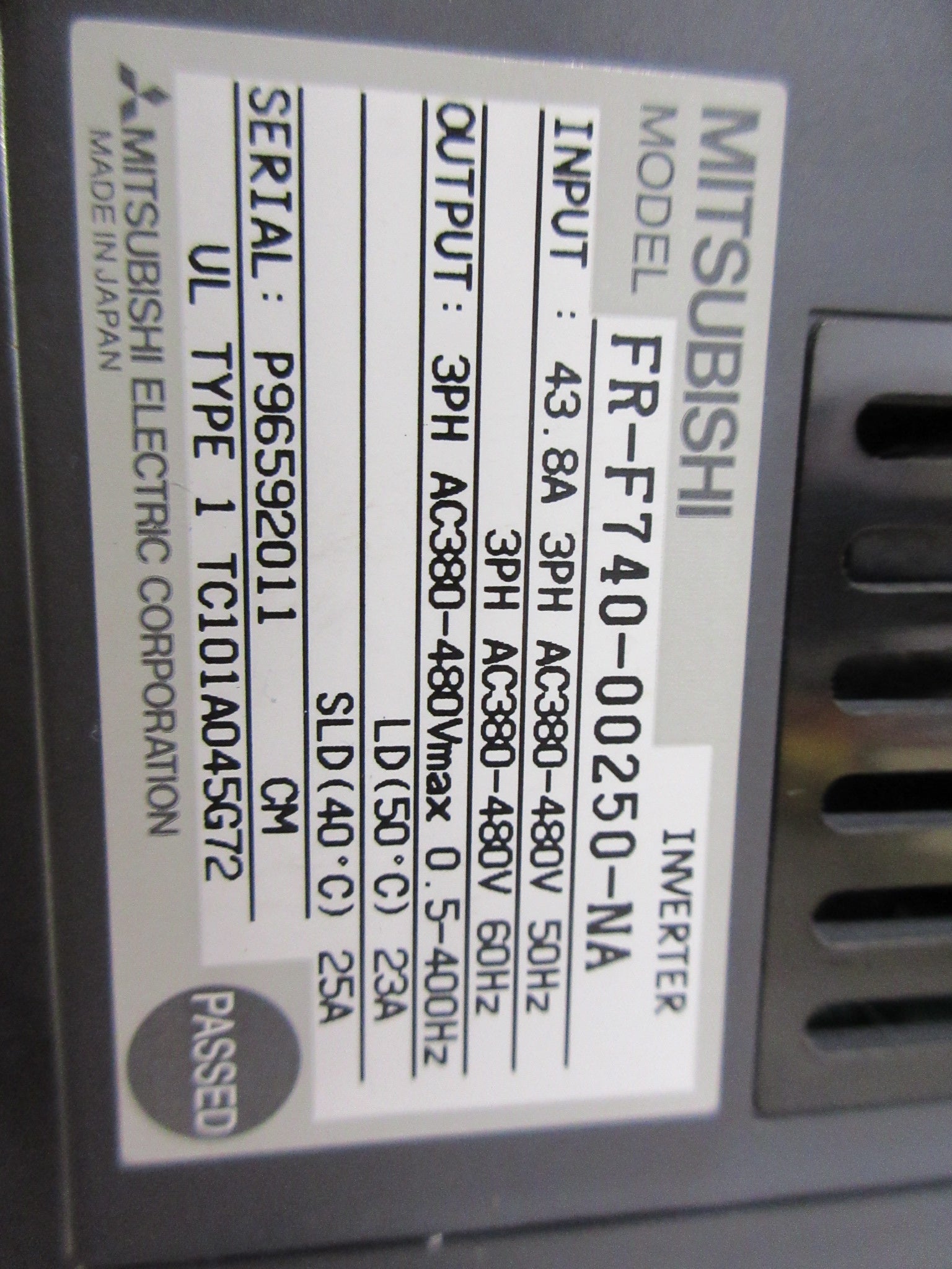 Mitsubishi F700 AC Drive FR-F740-00250-NA 15HP 3Ph Used