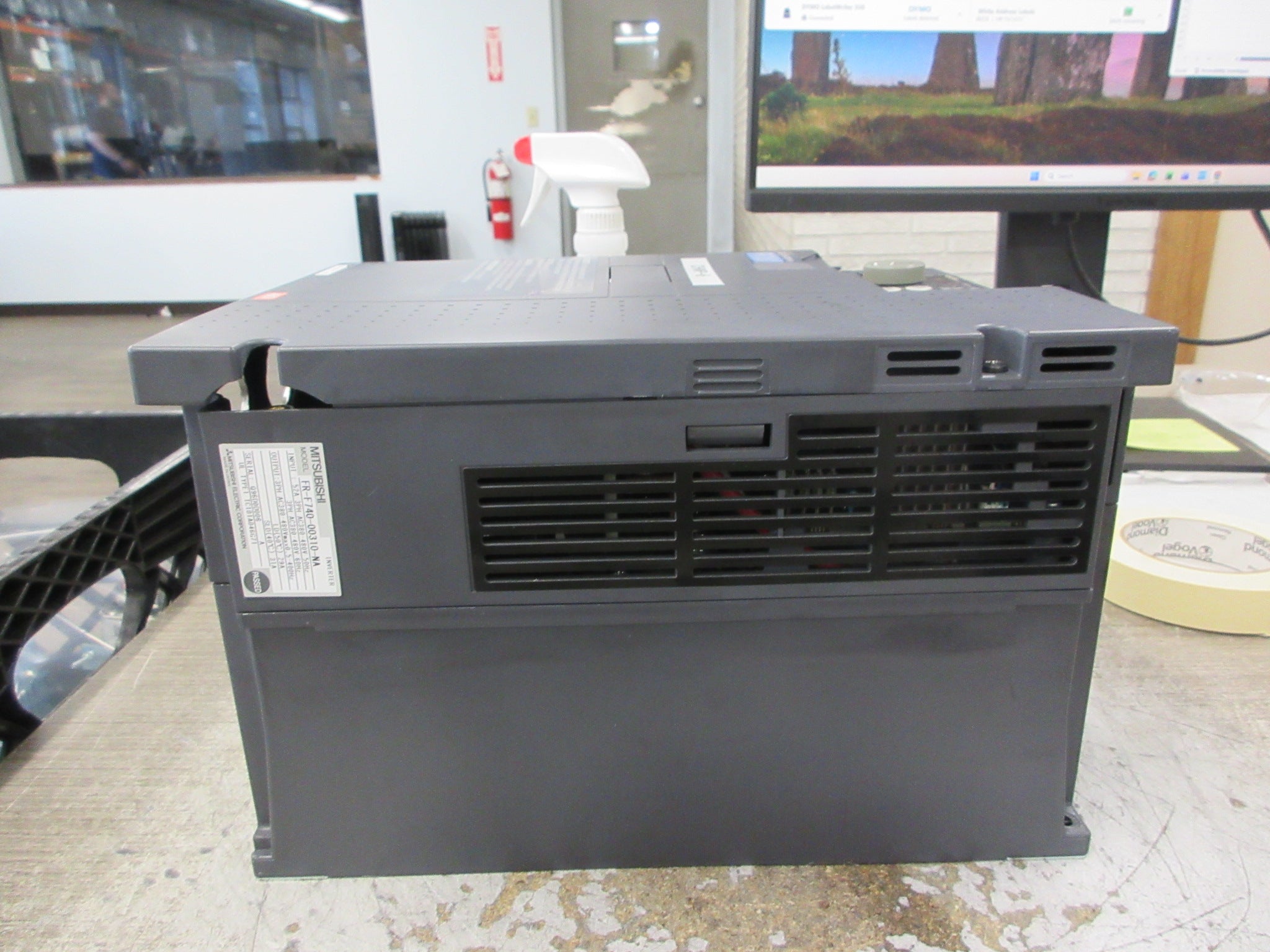 Mitsubishi F700 AC Drive FR-F740-00310-NA 20HP 3Ph Used