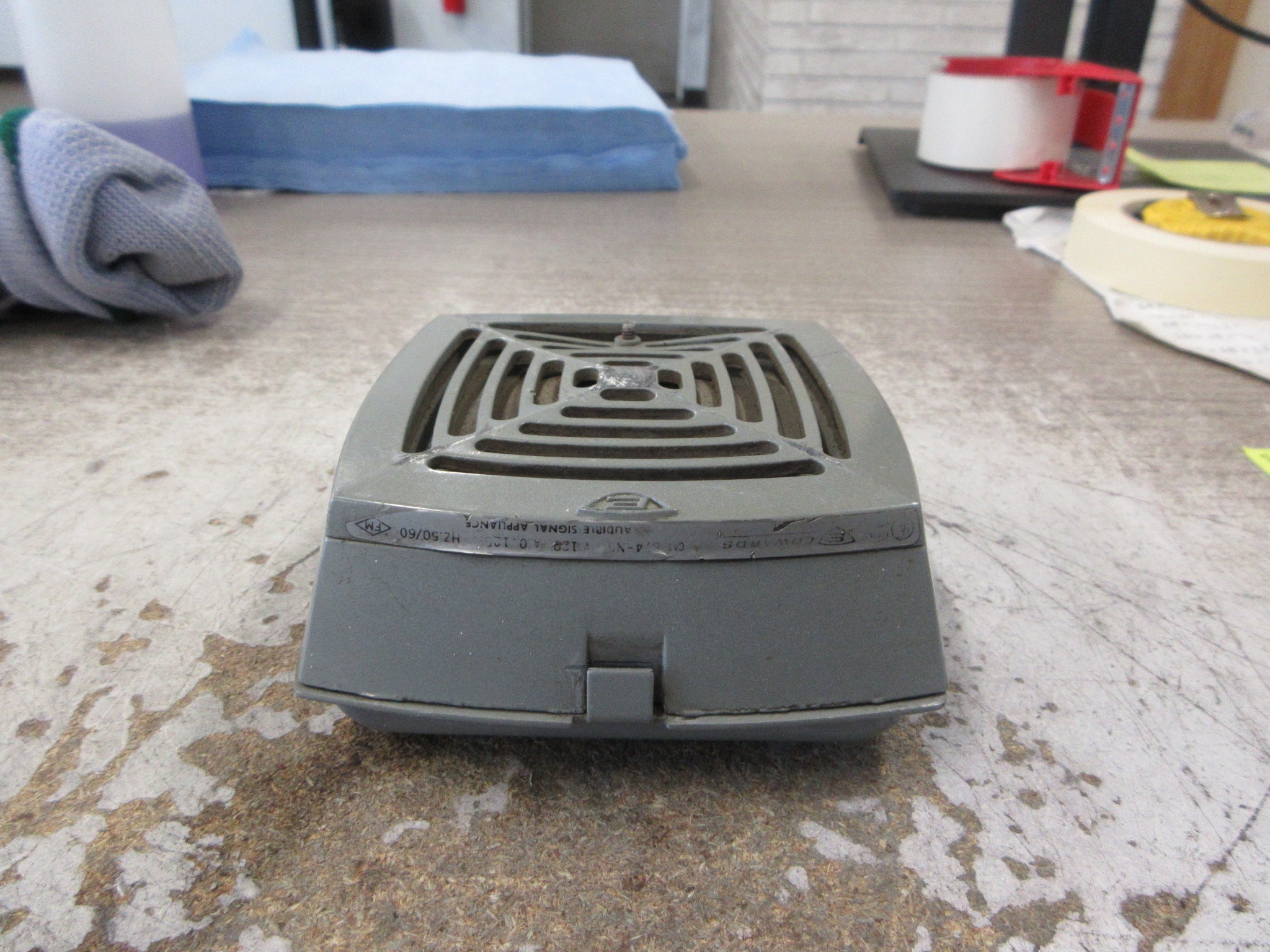 Edwards Audible Signal Appliance 874-N5 120V 50/60Hz 0.125A Used