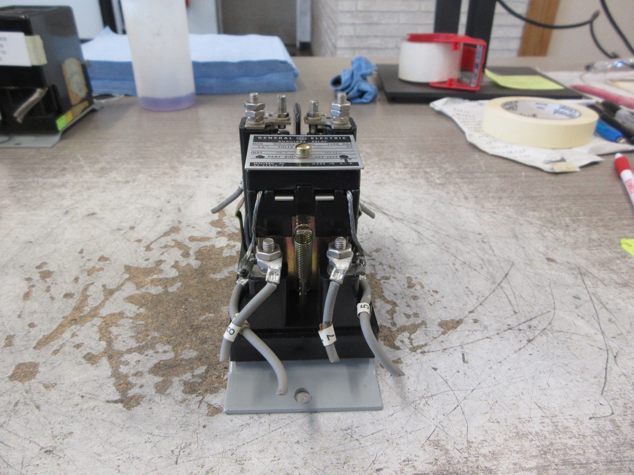 GE Type HGA Auxiliary Relay 12HGA14AF70 115V 60Hz Used